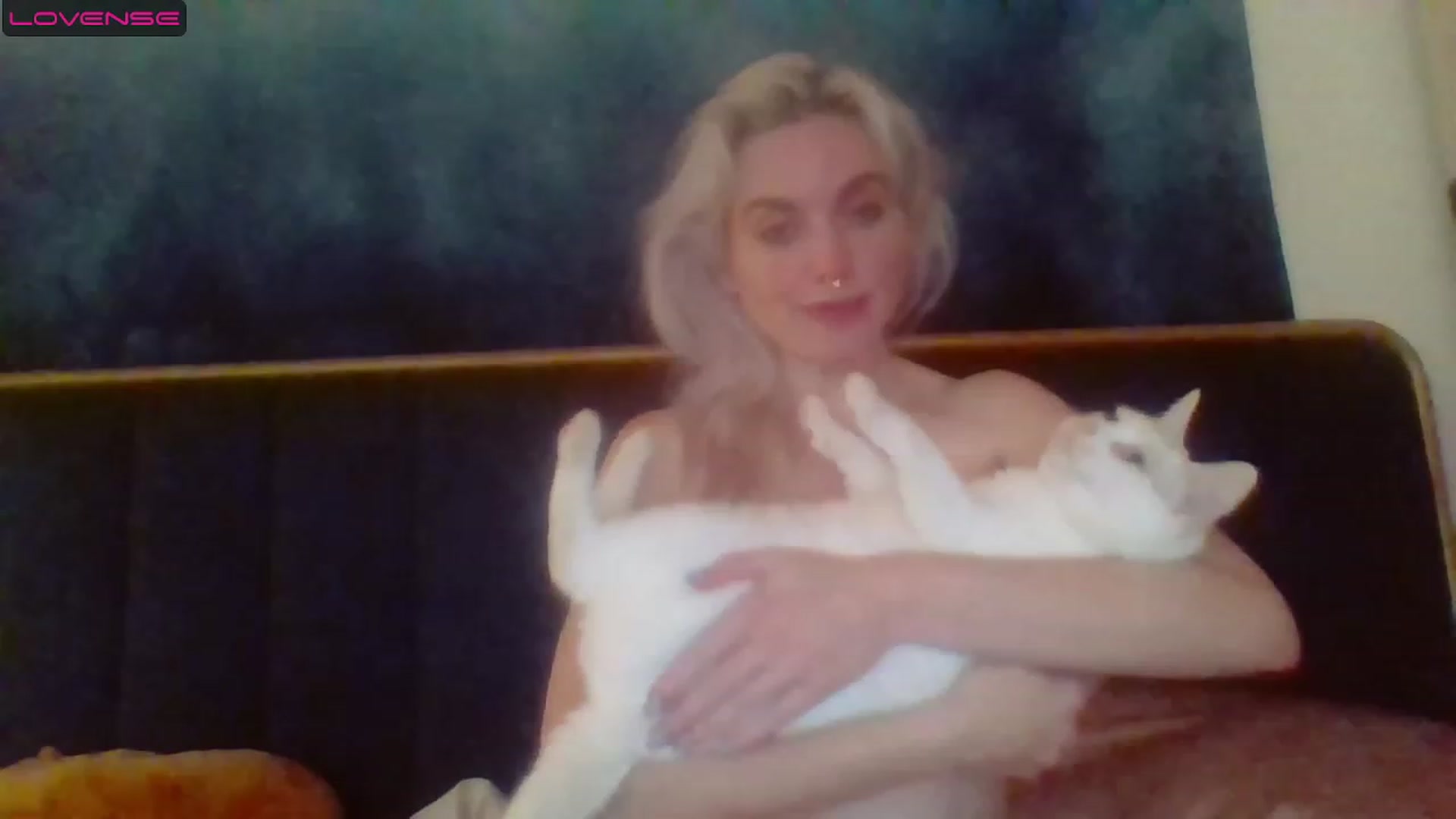 Gallery image thumbnail from GiaGeorge25's myfreecams stream on, 08/11/2023, 02:19 image 20 of 20