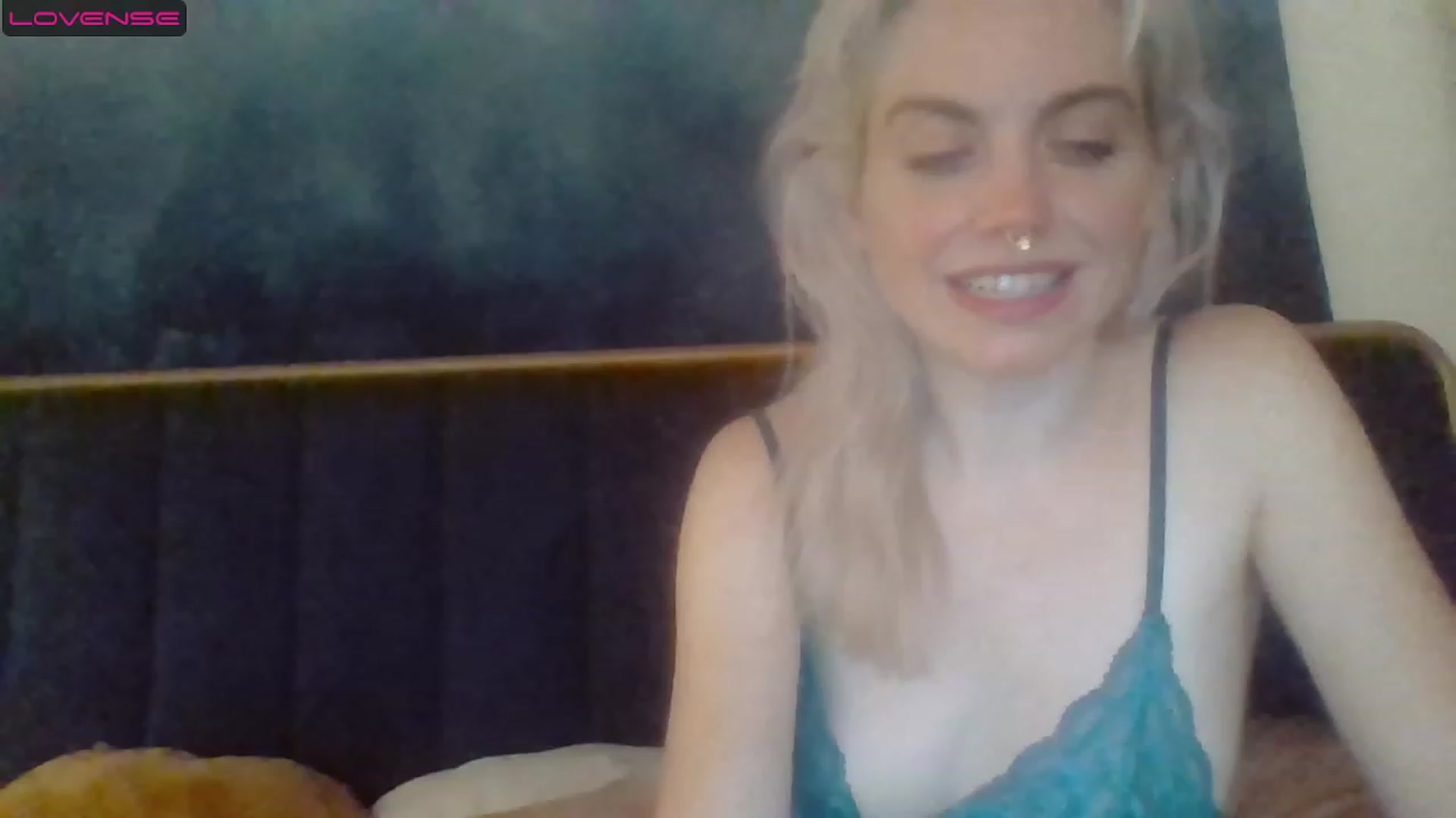 Gallery image thumbnail from GiaGeorge25's myfreecams stream on, 08/11/2023, 02:19 image 5 of 20