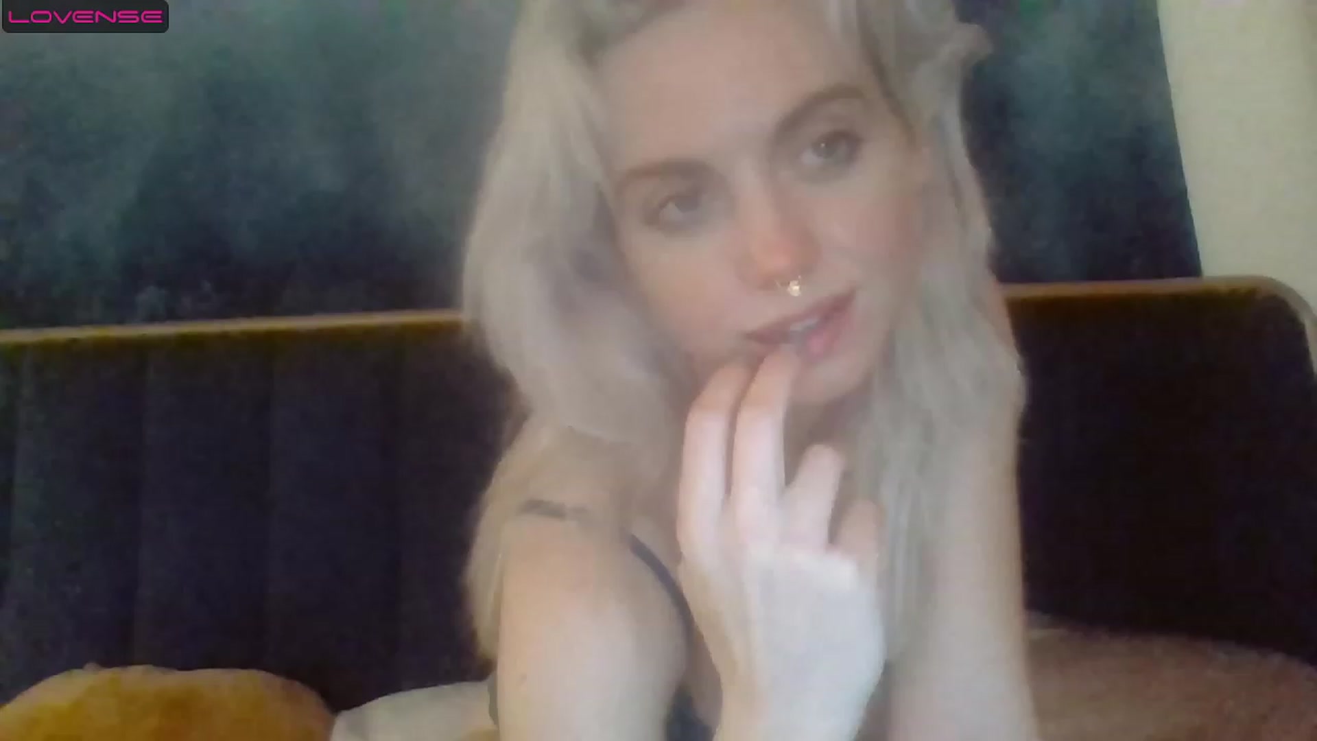 Gallery image thumbnail from GiaGeorge25's myfreecams stream on, 08/11/2023, 02:19 image 6 of 20