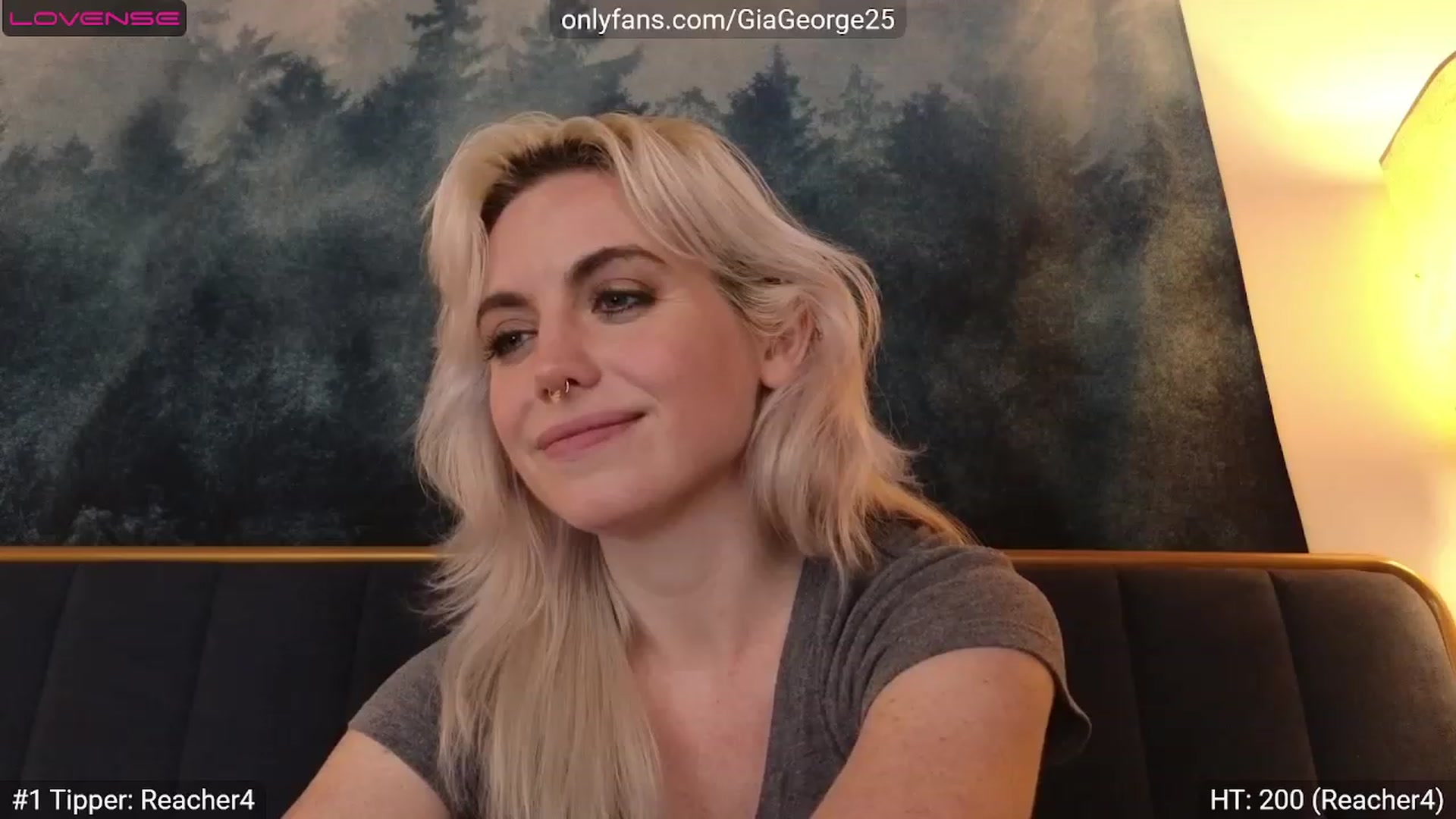 Gallery image thumbnail from GiaGeorge25's myfreecams stream on, 08/15/2023, 02:00 image 1 of 20
