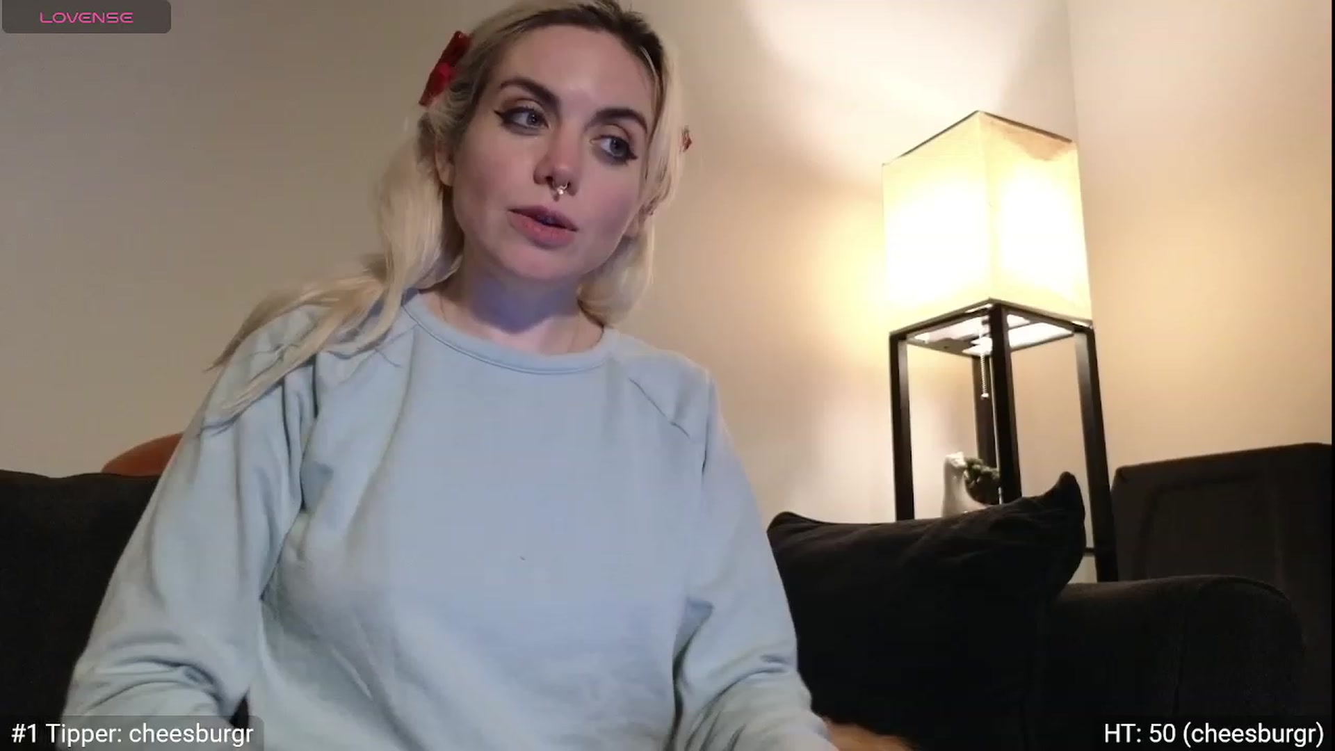Gallery image thumbnail from GiaGeorge25's myfreecams stream on, 12/25/2023, 06:37 image 3 of 20