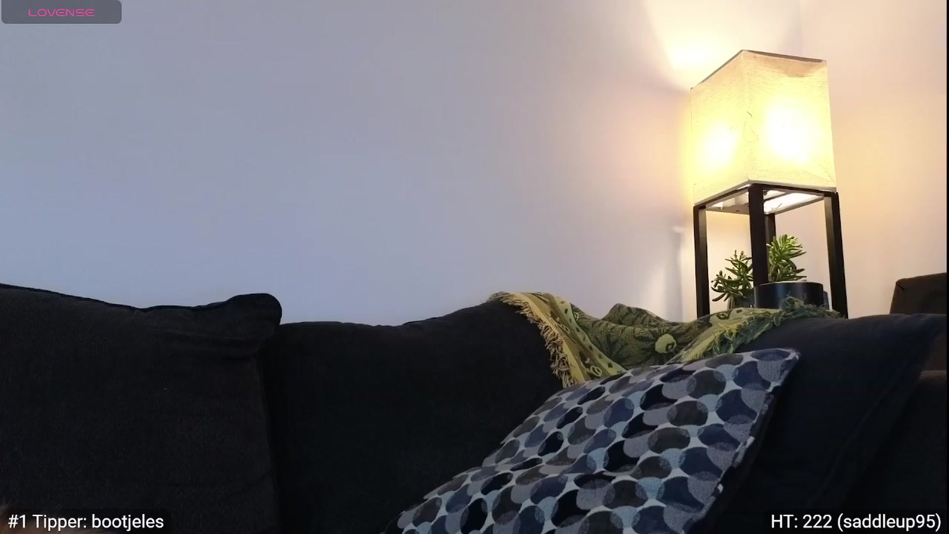 Gallery image thumbnail from GiaGeorge25's myfreecams stream on, 01/09/2024, 18:15 image 16 of 20