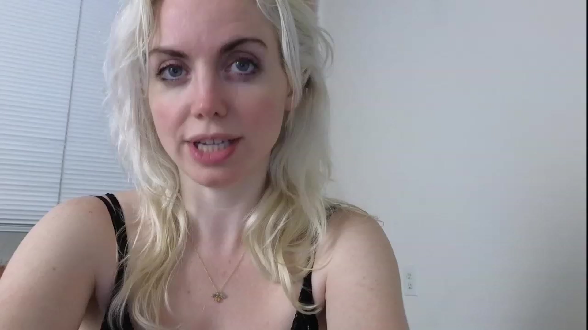 Gallery image thumbnail from GiaGeorge25's myfreecams stream on, 02/07/2024, 23:45 image 1 of 20