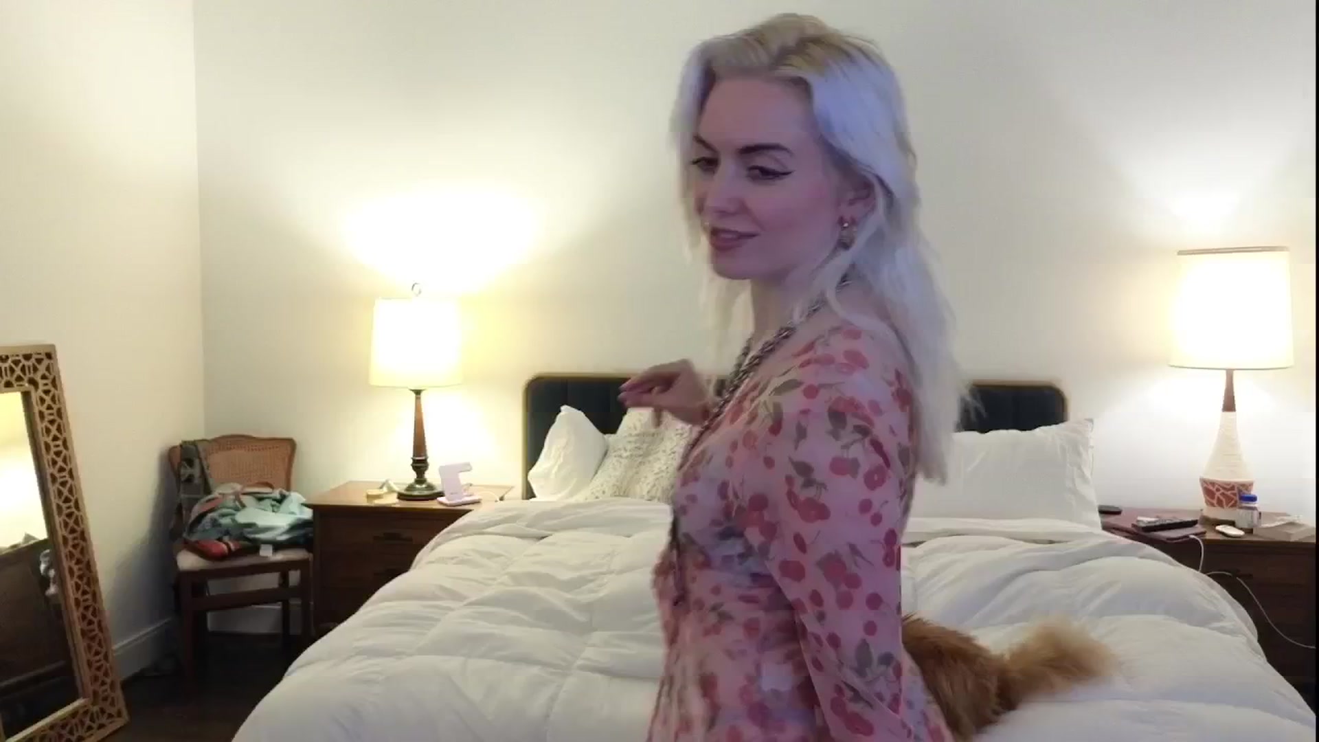 Gallery image thumbnail from GiaGeorge25's myfreecams stream on, 08/30/2024, 02:57 image 5 of 20