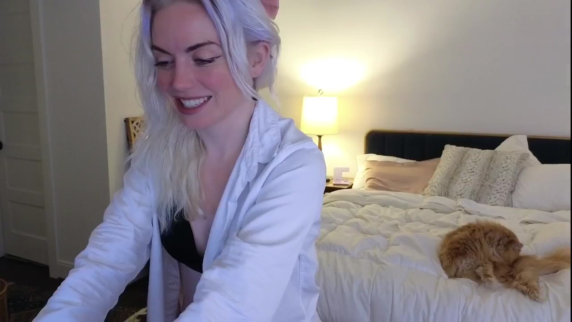 Gallery image thumbnail from GiaGeorge25's myfreecams stream on, 08/31/2024, 02:54 image 1 of 20