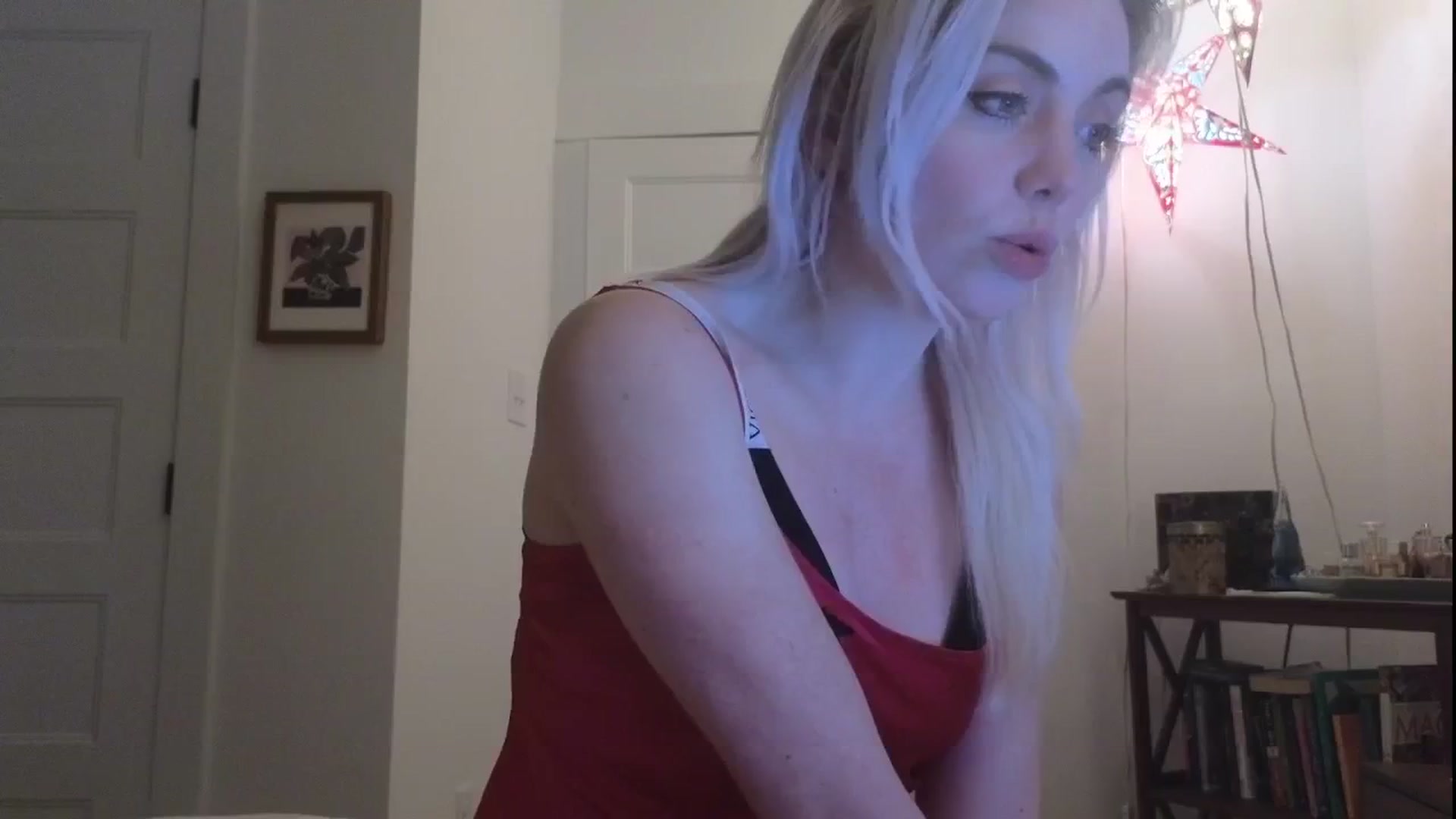 Gallery image thumbnail from GiaGeorge25's myfreecams stream on, 02/19/2025, 02:09 image 7 of 20