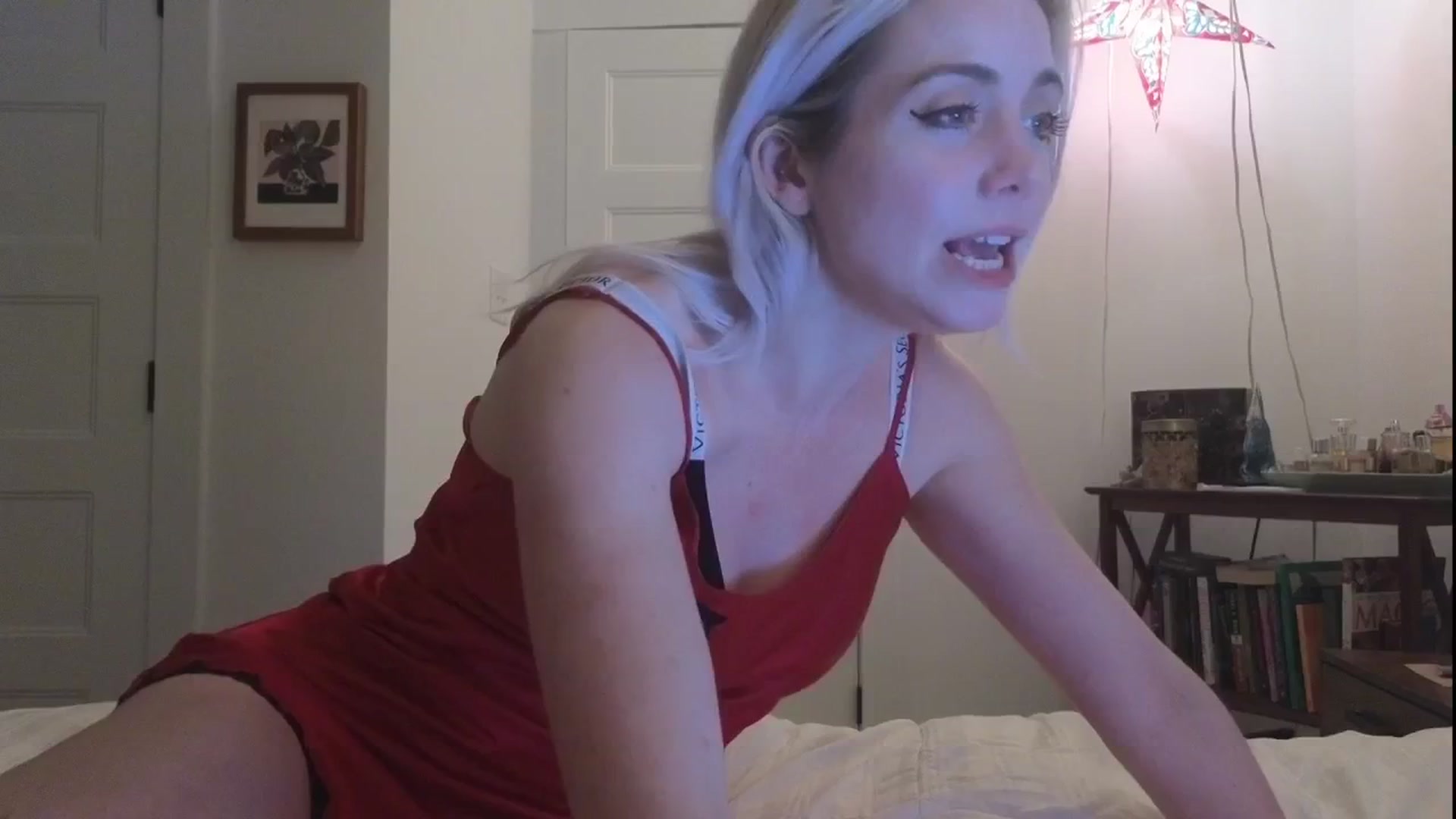 Gallery image thumbnail from GiaGeorge25's myfreecams stream on, 02/19/2025, 02:09 image 1 of 20