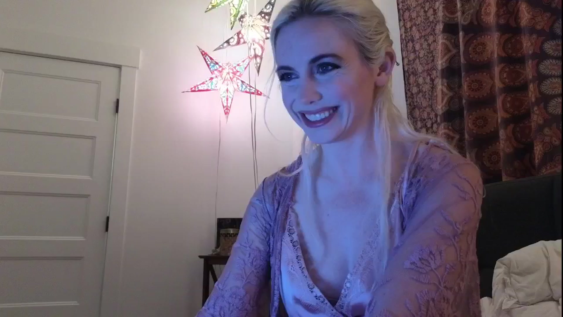 Gallery image thumbnail from GiaGeorge25's myfreecams stream on, 04/09/2025, 24:38 image 1 of 20