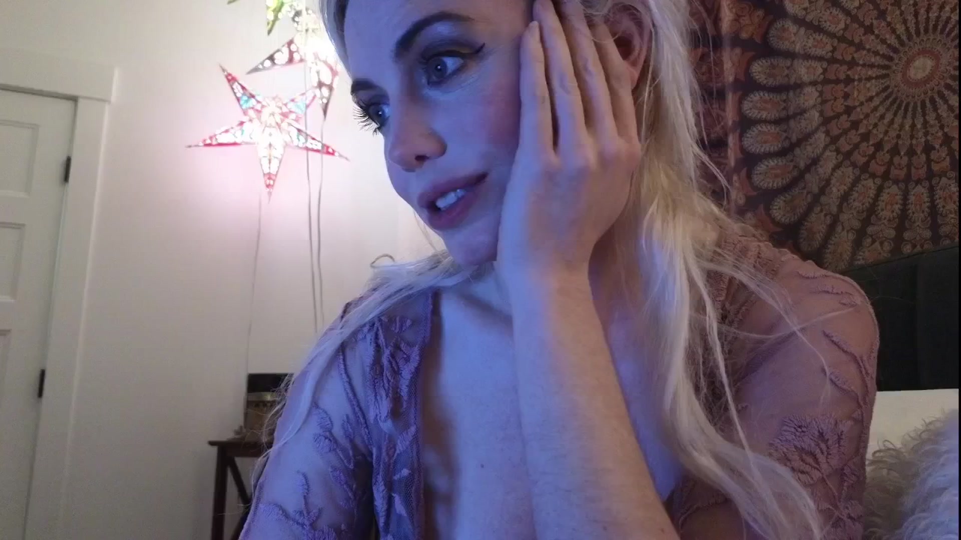 Gallery image thumbnail from GiaGeorge25's myfreecams stream on, 04/09/2025, 01:55 image 20 of 20