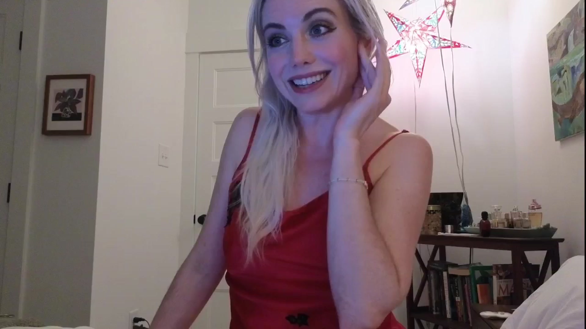 Gallery image thumbnail from GiaGeorge25's myfreecams stream on, 04/25/2025, 01:52 image 3 of 20