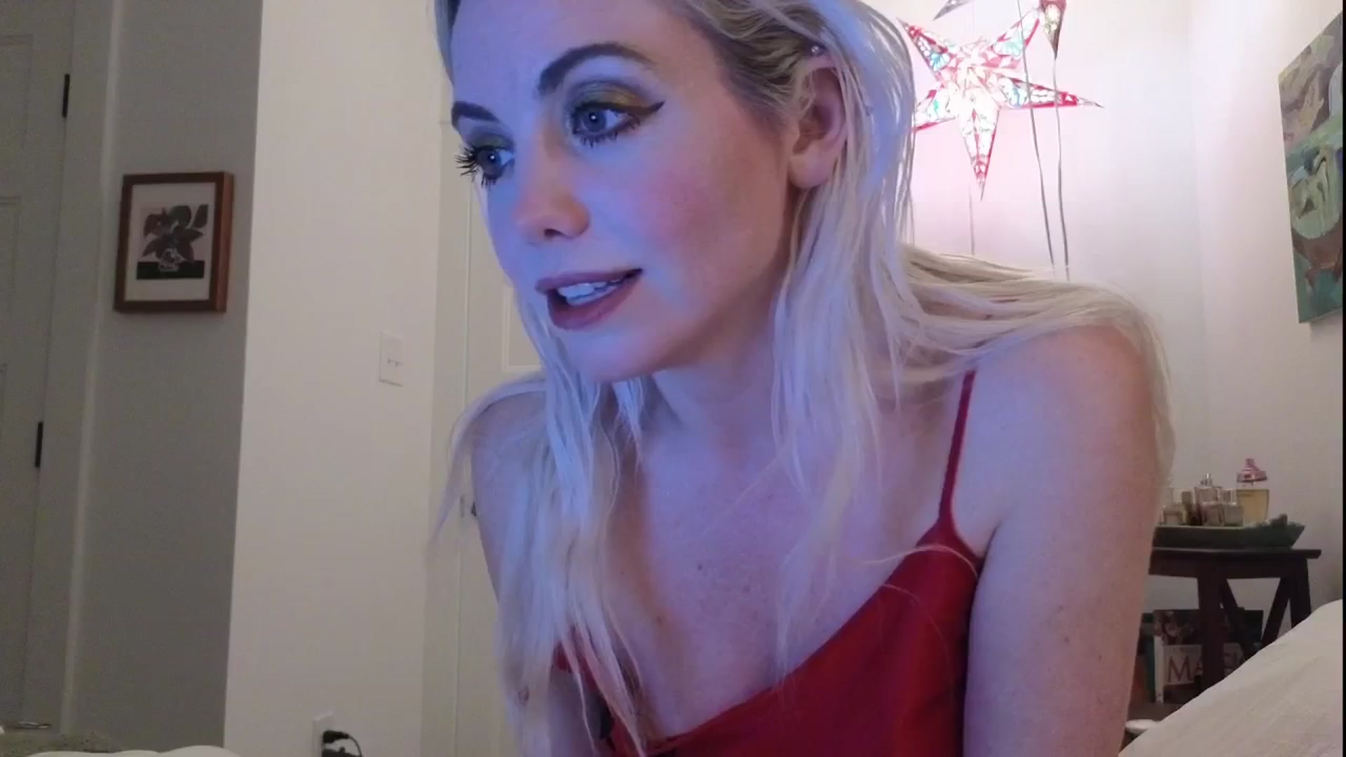 Gallery image thumbnail from GiaGeorge25's myfreecams stream on, 04/25/2025, 01:52 image 8 of 20