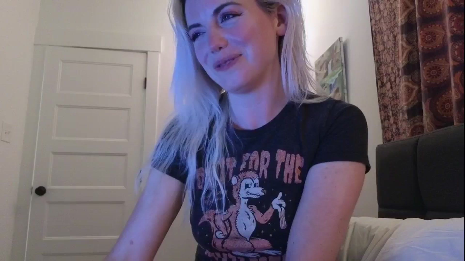 Gallery image thumbnail from GiaGeorge25's myfreecams stream on, 05/02/2025, 01:31 image 11 of 20