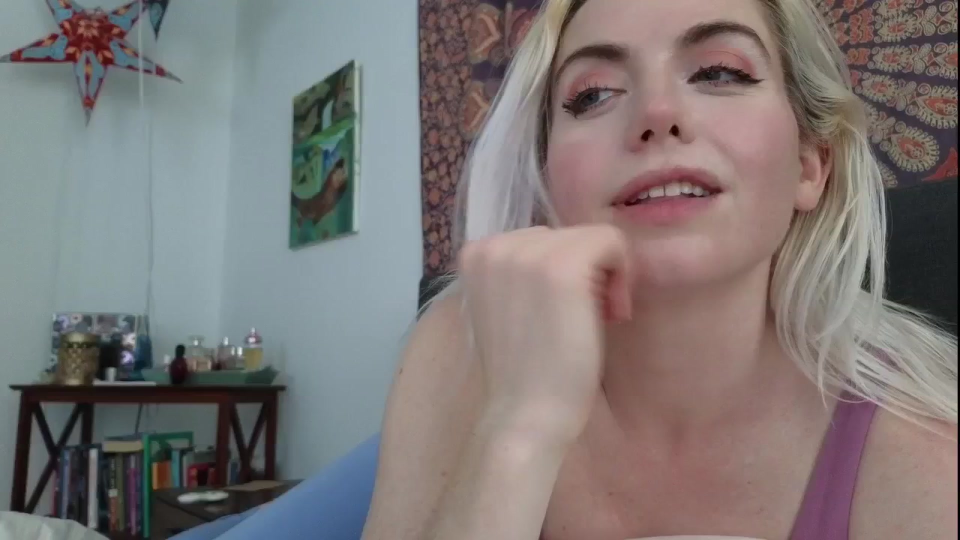 Gallery image thumbnail from GiaGeorge25's myfreecams stream on, 05/08/2025, 21:26 image 20 of 20