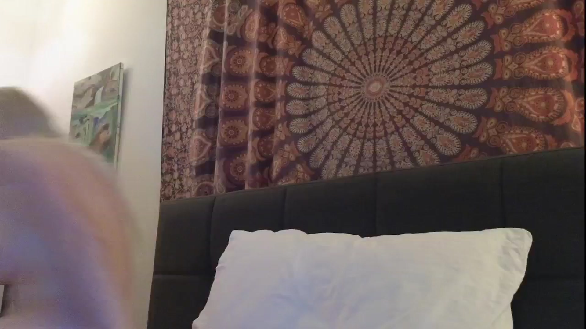 Gallery image thumbnail from GiaGeorge25's myfreecams stream on, 05/21/2025, 05:25 image 6 of 20
