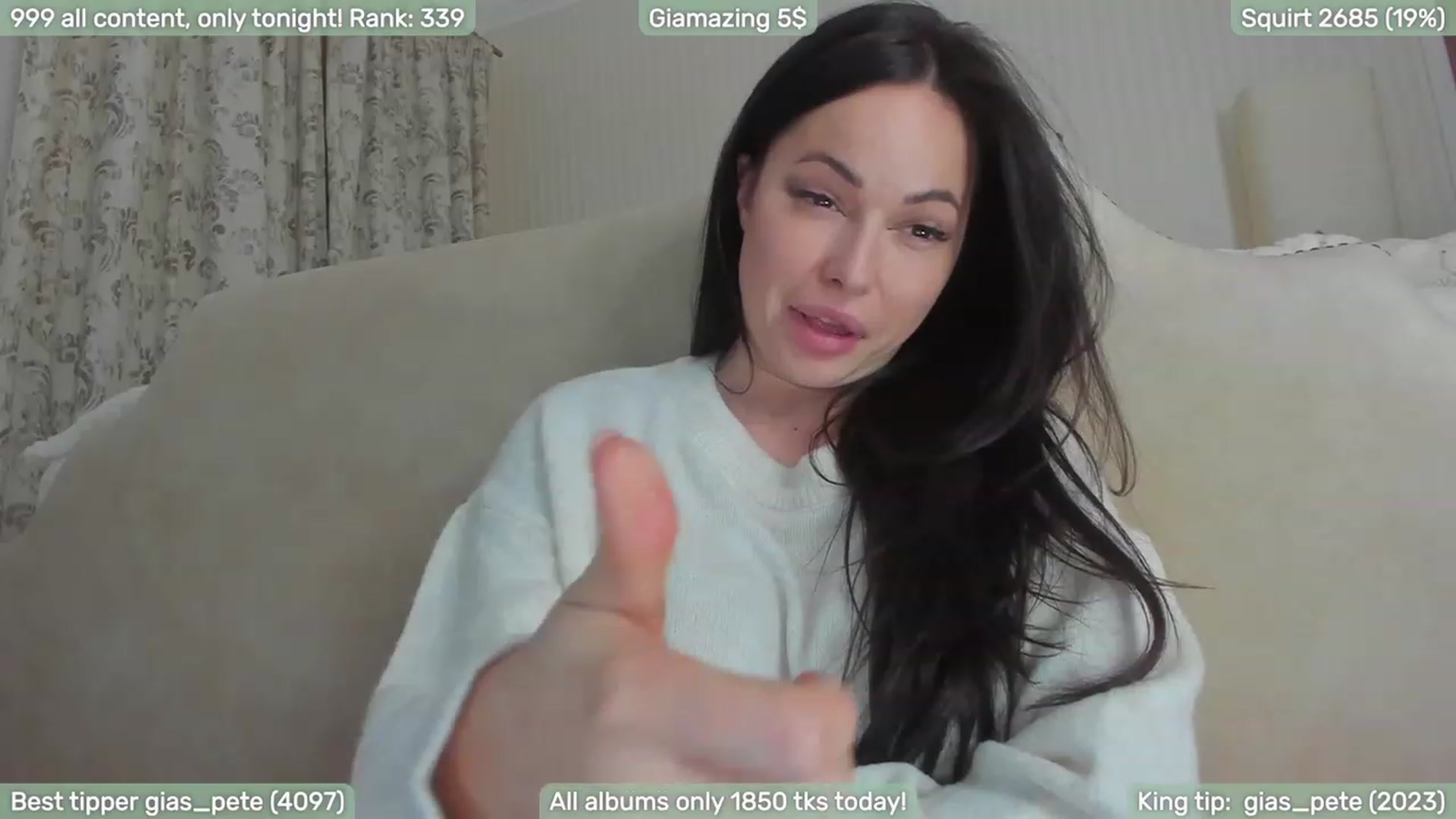 Gallery image thumbnail from GiaMazing's myfreecams stream on, 01/05/2023, 02:17 image 11 of 20
