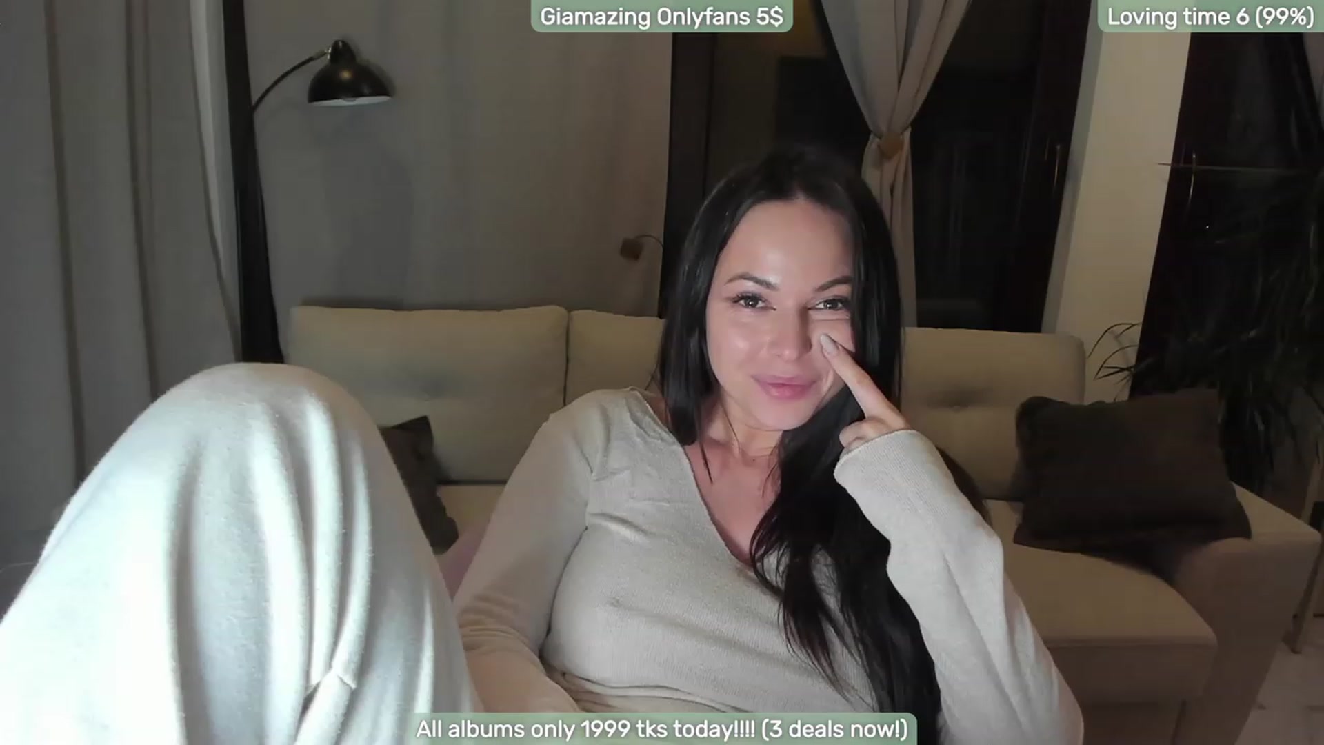 Gallery image thumbnail from GiaMazing's myfreecams stream on, 02/15/2023, 02:17 image 12 of 20