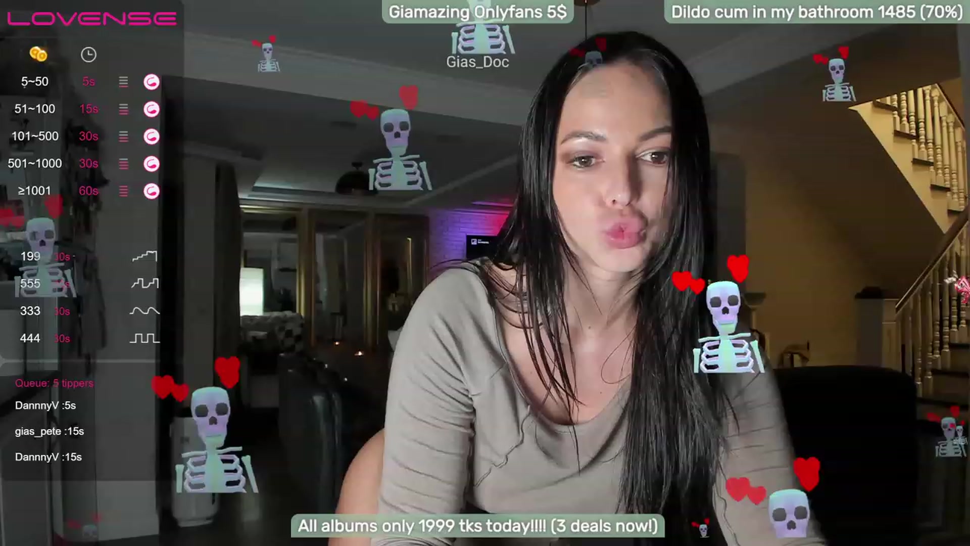 Gallery image thumbnail from GiaMazing's myfreecams stream on, 02/17/2023, 02:08 image 11 of 20
