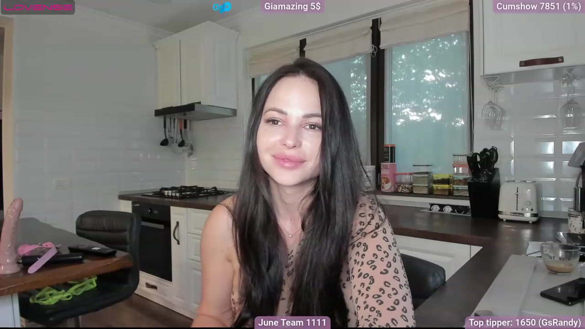 Gallery image thumbnail from GiaMazing's myfreecams stream on, 06/11/2023, 17:21 image 20 of 20