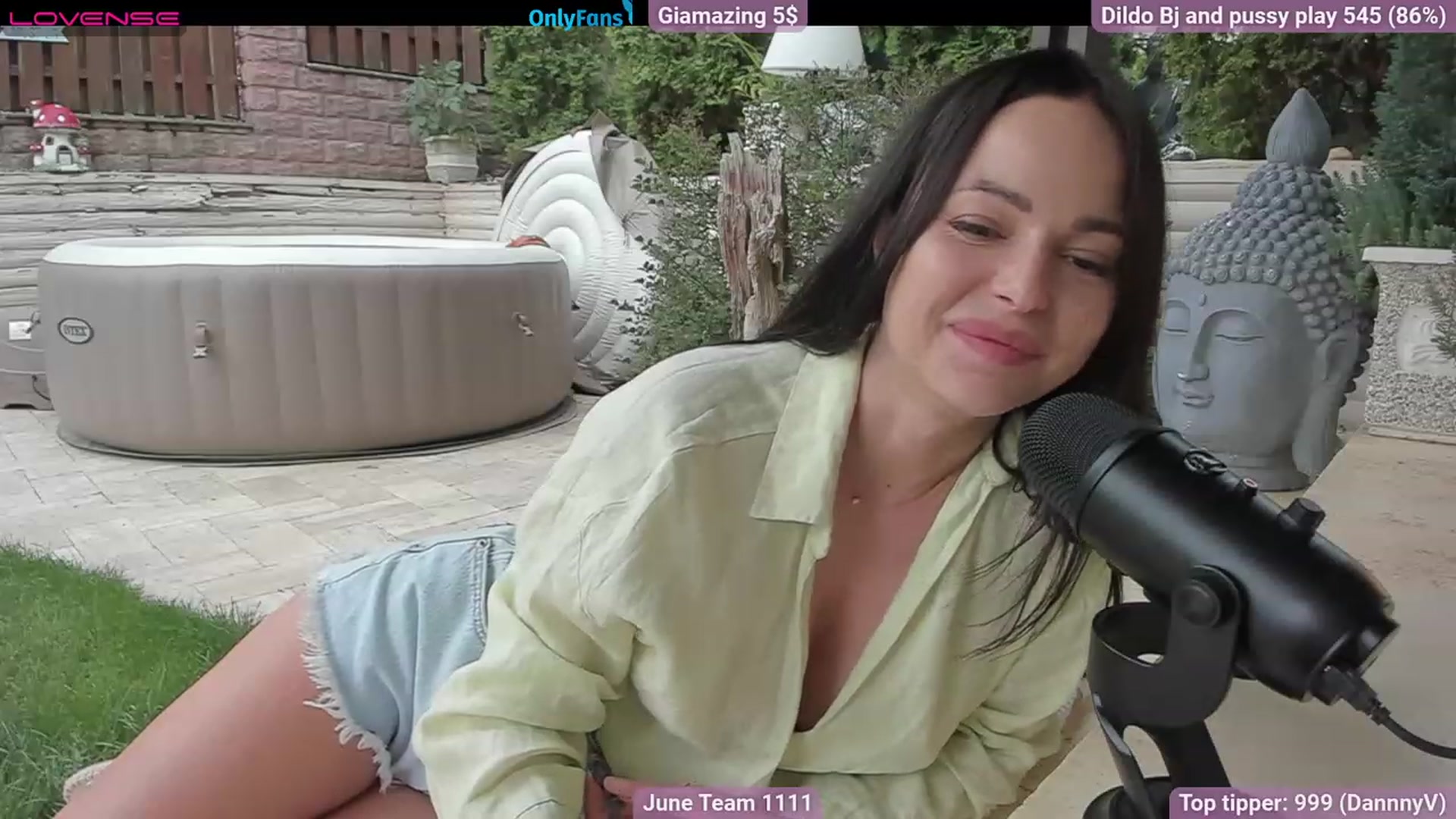 Gallery image thumbnail from GiaMazing's myfreecams stream on, 06/24/2023, 16:23 image 10 of 20