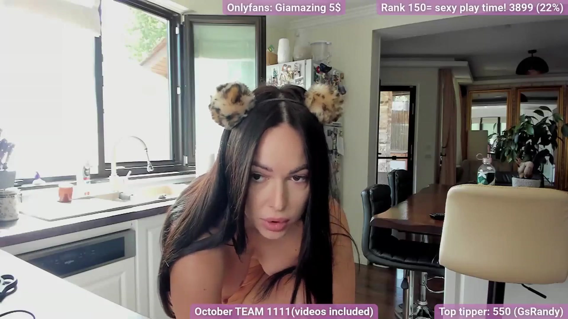 Gallery image thumbnail from GiaMazing's myfreecams stream on, 10/05/2023, 10:40 image 8 of 20
