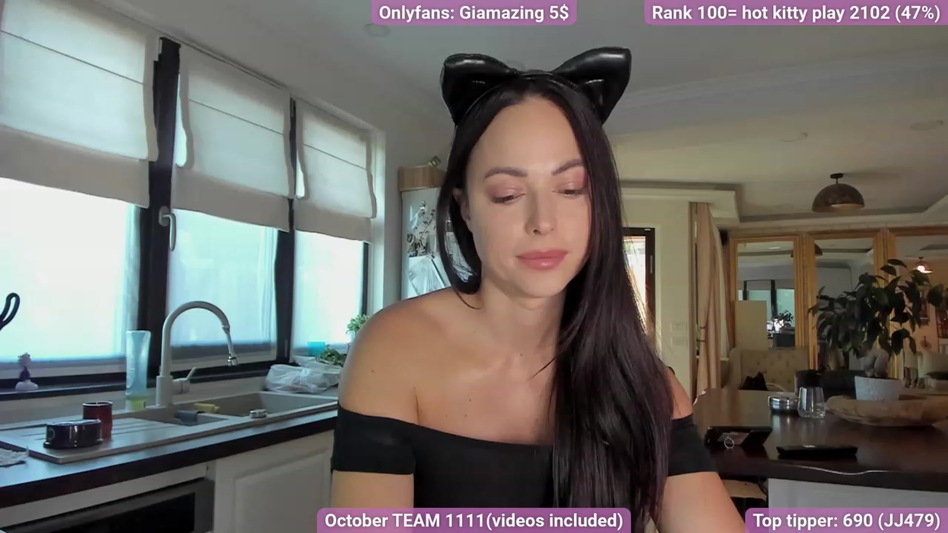 Gallery image thumbnail from GiaMazing's myfreecams stream on, 10/07/2023, 16:40 image 3 of 20