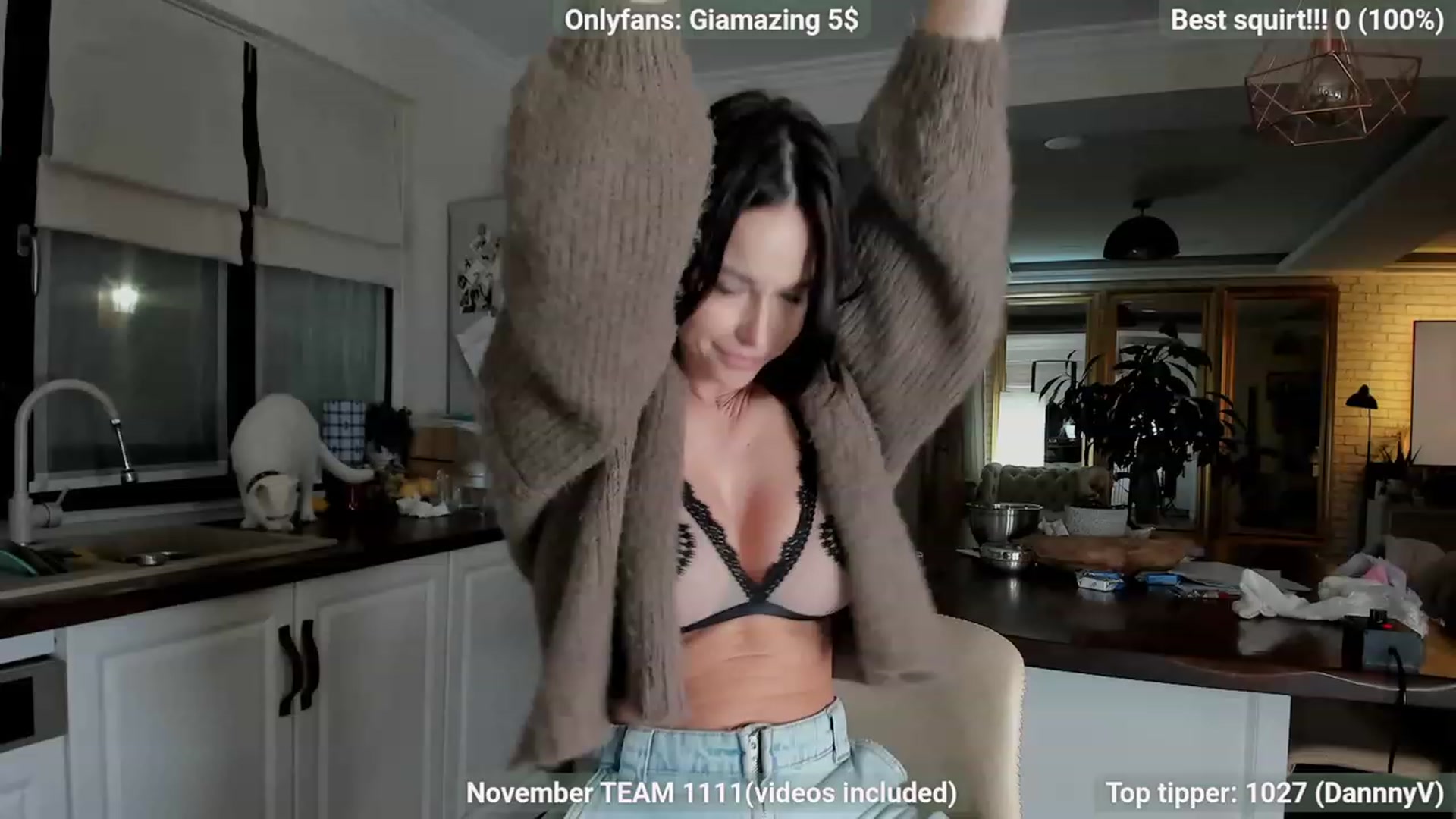 Gallery image thumbnail from GiaMazing's myfreecams stream on, 11/25/2023, 17:55 image 13 of 20