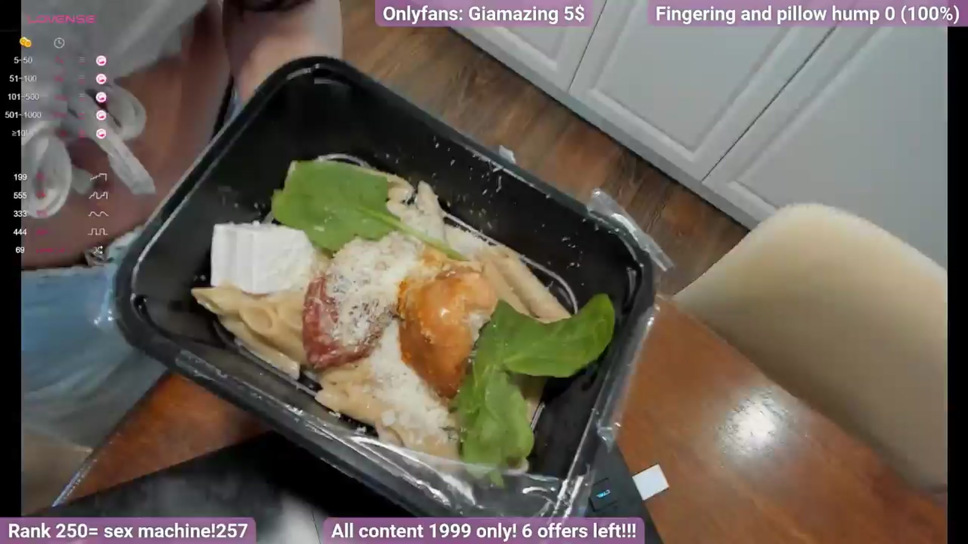 Gallery image thumbnail from GiaMazing's myfreecams stream on, 03/30/2024, 15:56 image 19 of 20