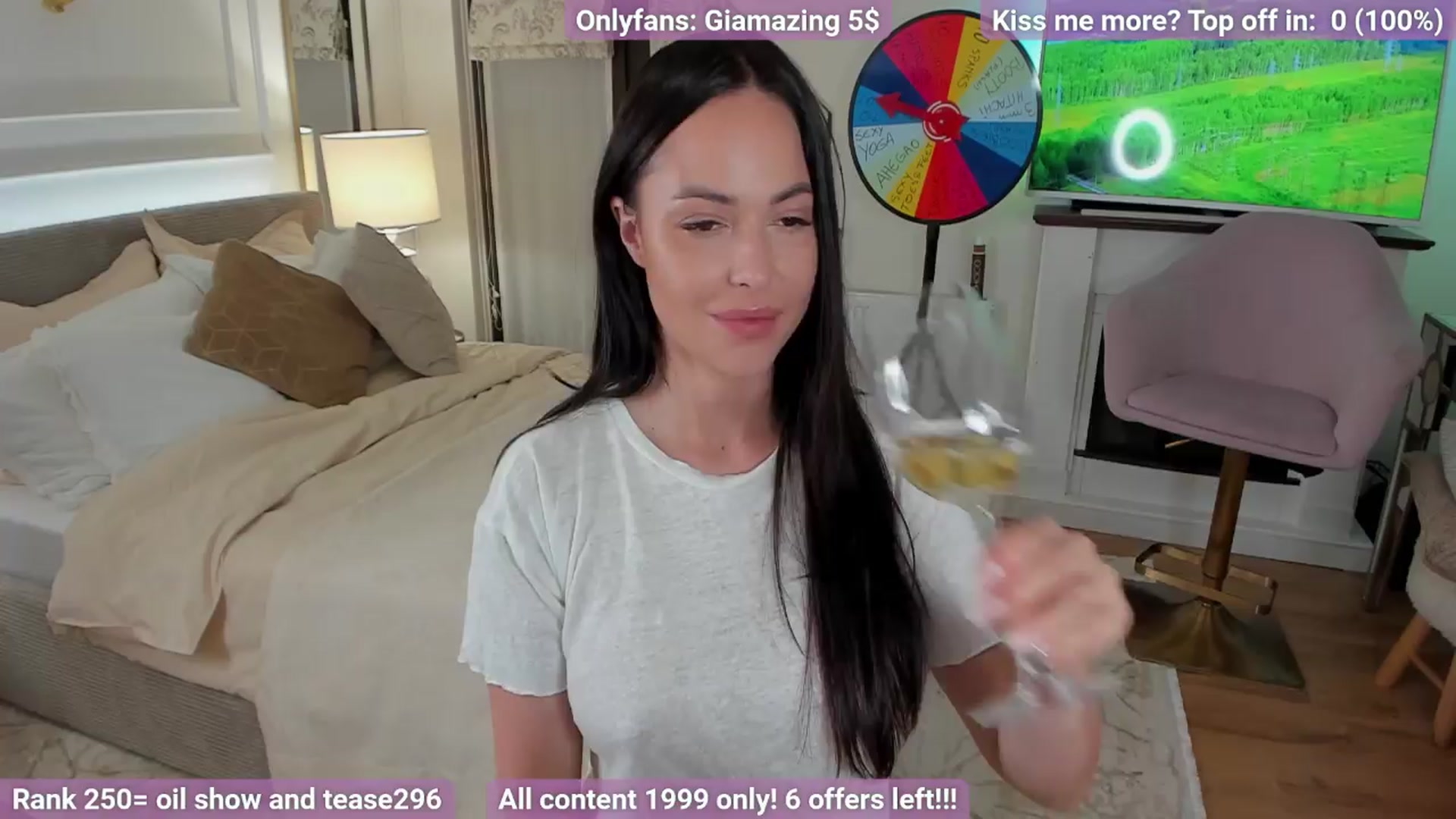 Gallery image thumbnail from GiaMazing's myfreecams stream on, 04/11/2024, 23:29 image 1 of 20