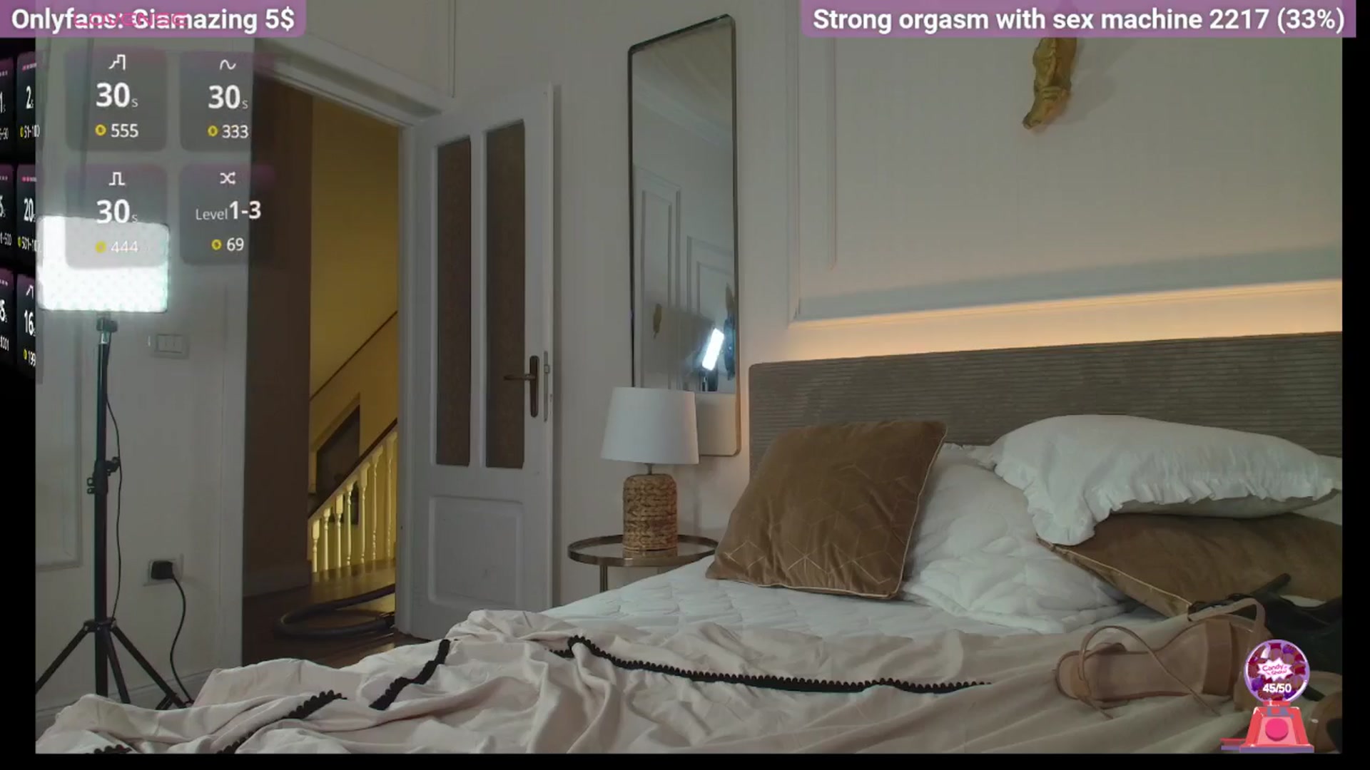 Gallery image thumbnail from GiaMazing's myfreecams stream on, 10/05/2024, 19:49 image 2 of 20