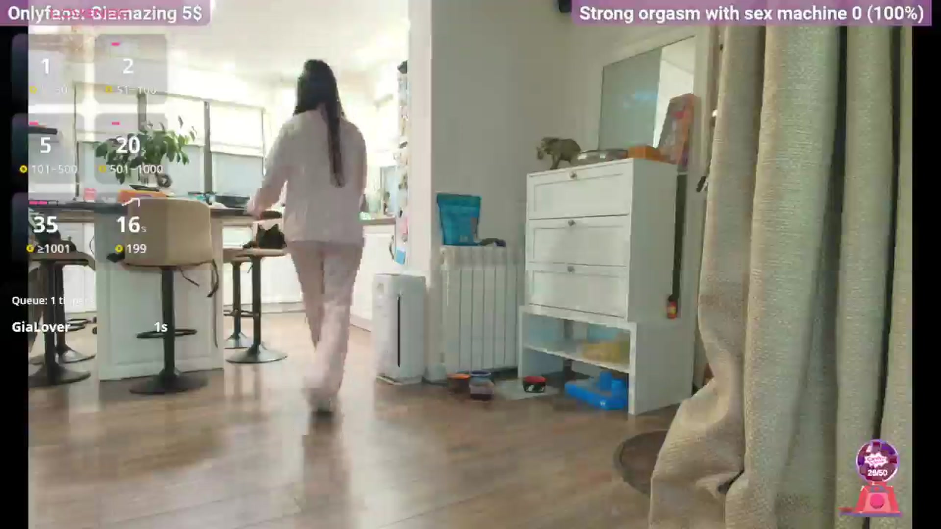 Gallery image thumbnail from GiaMazing's myfreecams stream on, 10/05/2024, 20:44 image 14 of 20