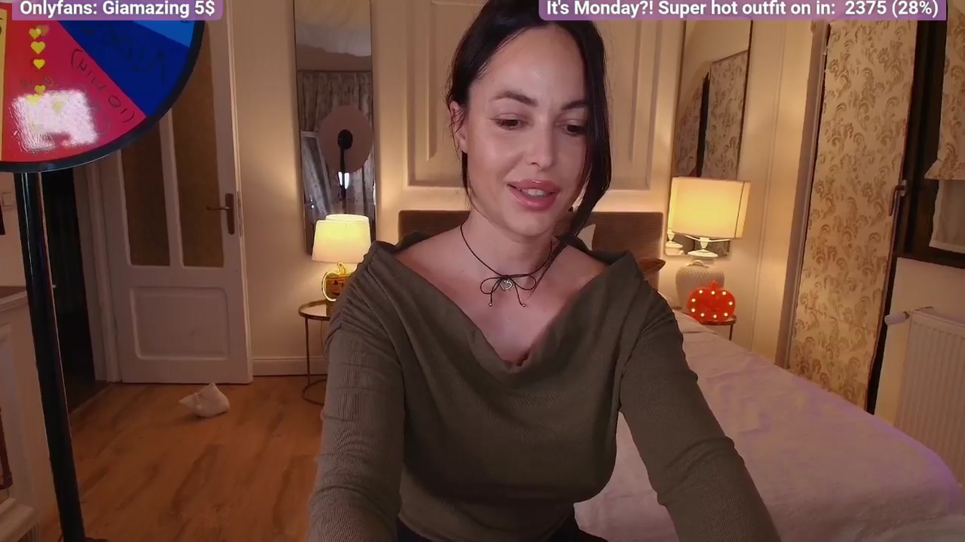 Gallery image thumbnail from GiaMazing's myfreecams stream on, 10/28/2024, 22:41 image 11 of 20