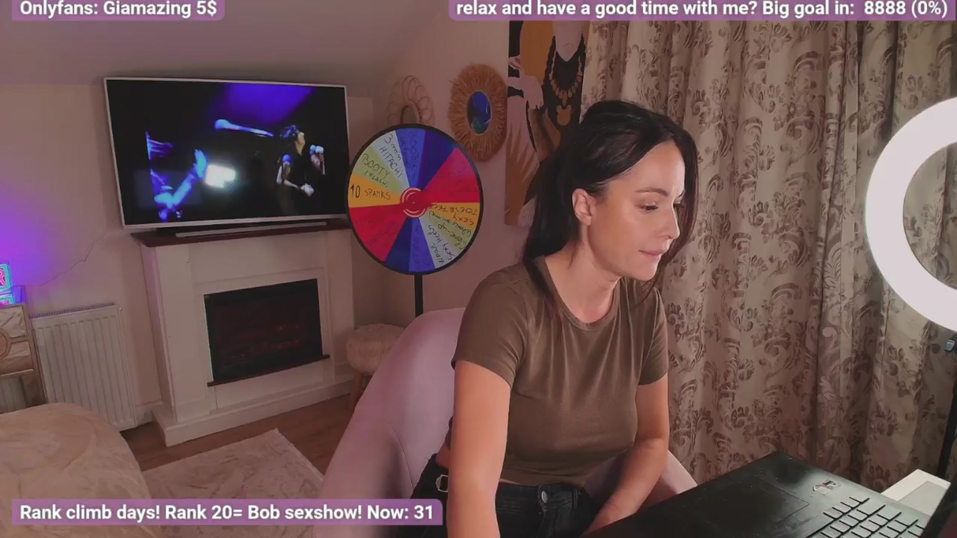 Gallery image thumbnail from GiaMazing's myfreecams stream on, 11/07/2024, 23:30 image 5 of 20