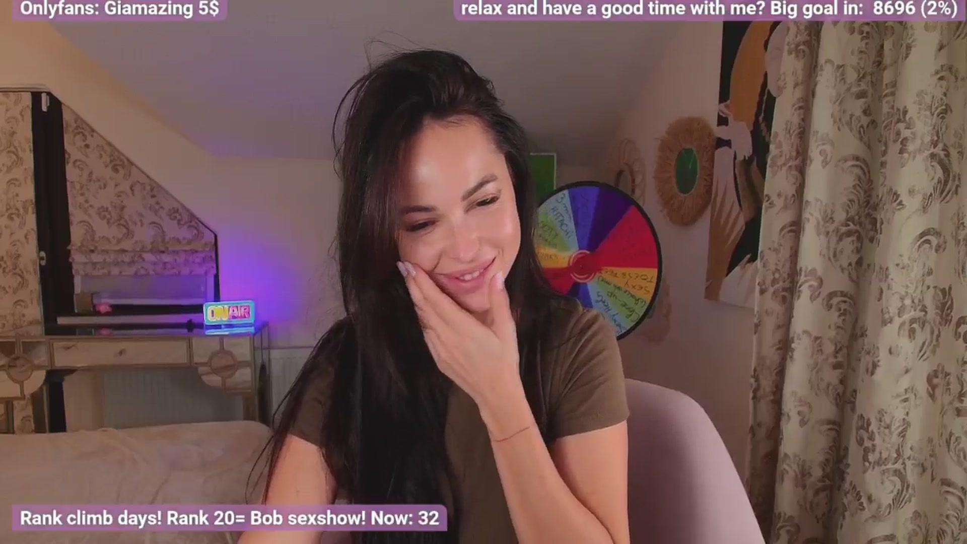 Gallery image thumbnail from GiaMazing's myfreecams stream on, 11/07/2024, 23:30 image 12 of 20