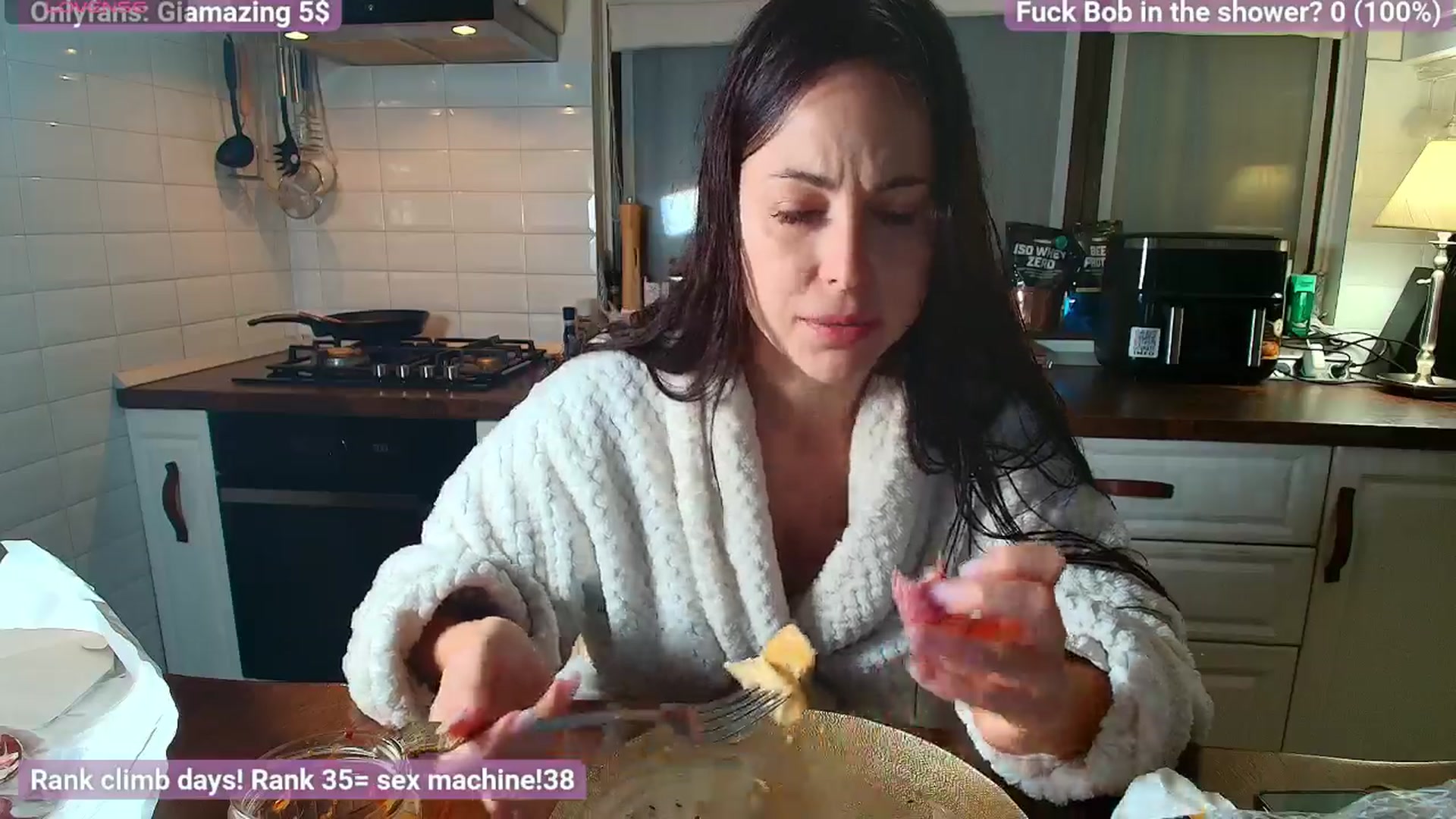 Gallery image thumbnail from GiaMazing's myfreecams stream on, 11/10/2024, 17:51 image 19 of 20