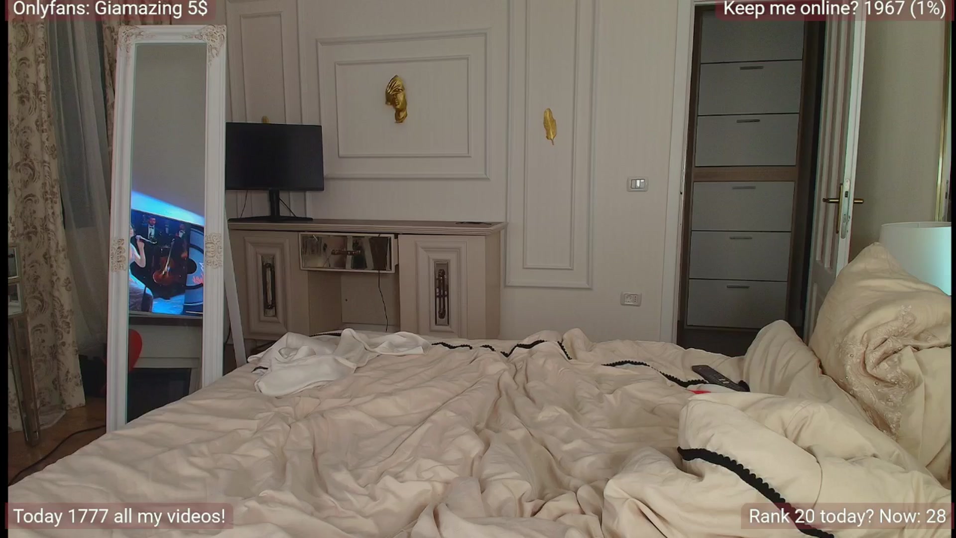 Gallery image thumbnail from GiaMazing's myfreecams stream on, 03/01/2025, 17:57 image 12 of 20