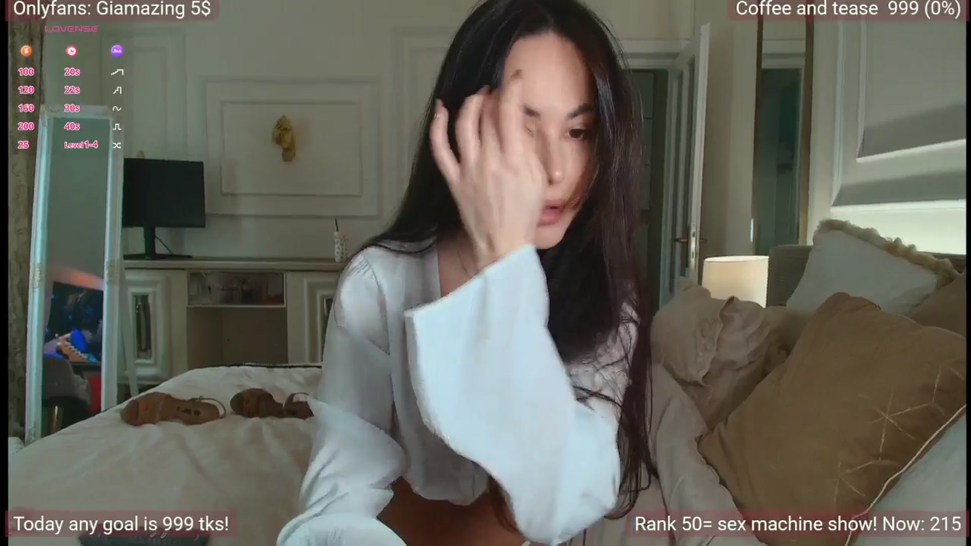 Gallery image thumbnail from GiaMazing's myfreecams stream on, 03/03/2025, 12:33 image 16 of 20
