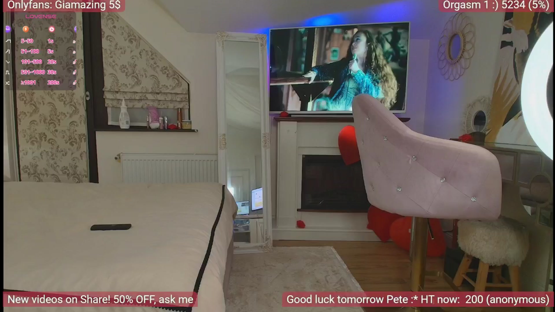 Gallery image thumbnail from GiaMazing's myfreecams stream on, 03/26/2025, 20:33 image 15 of 20