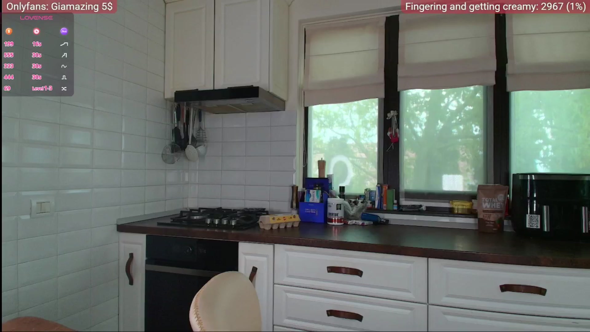 Gallery image thumbnail from GiaMazing's myfreecams stream on, 05/04/2025, 14:35 image 14 of 20