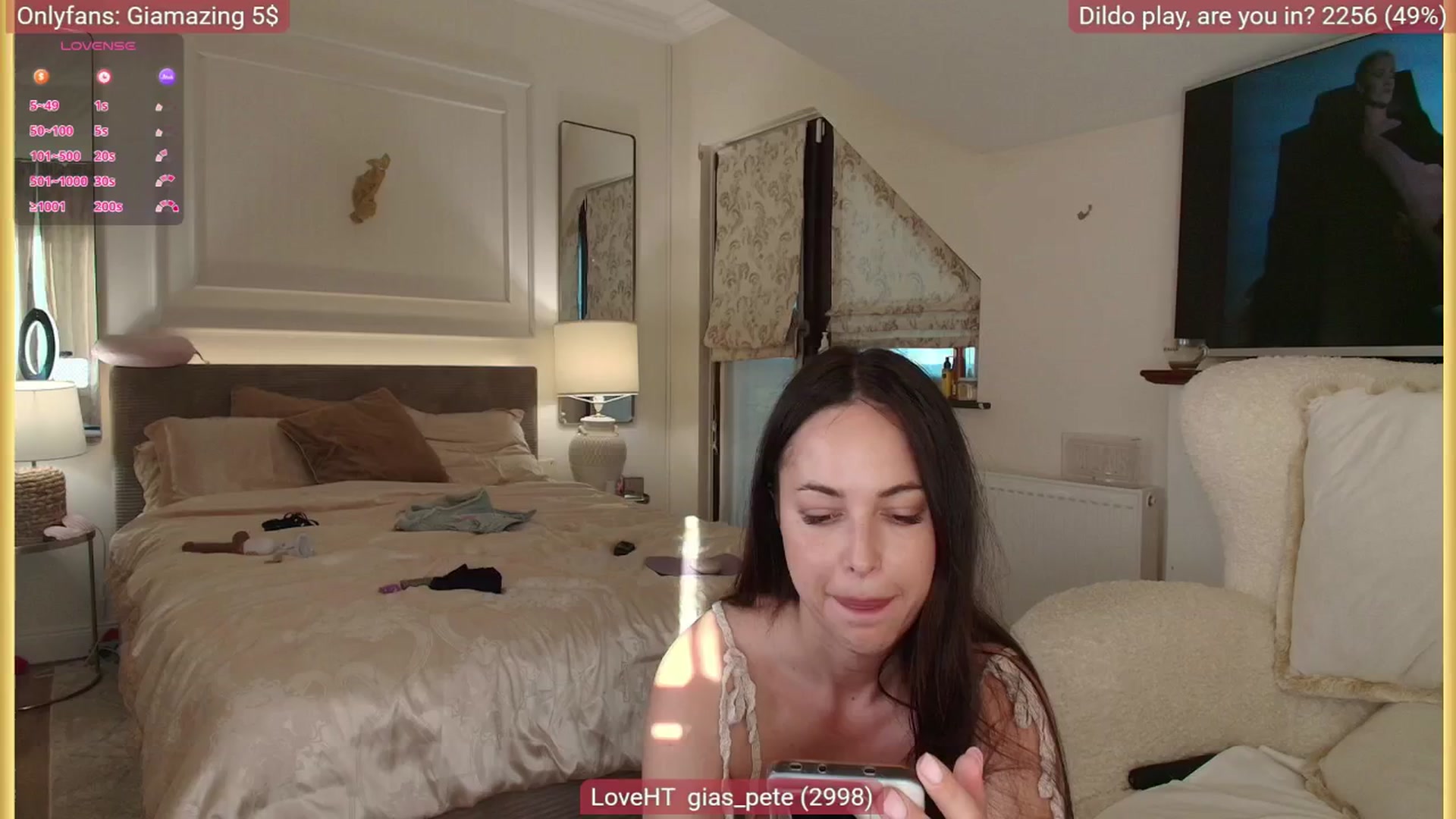 Gallery image thumbnail from GiaMazing's myfreecams stream on, 05/17/2025, 16:42 image 6 of 20