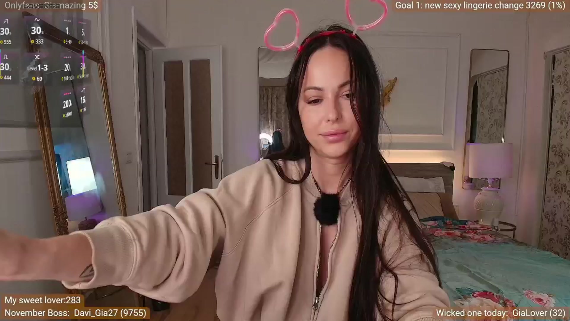 Gallery image thumbnail from GiaMazing's myfreecams stream on, 11/27/2025, 21:48 image 2 of 20