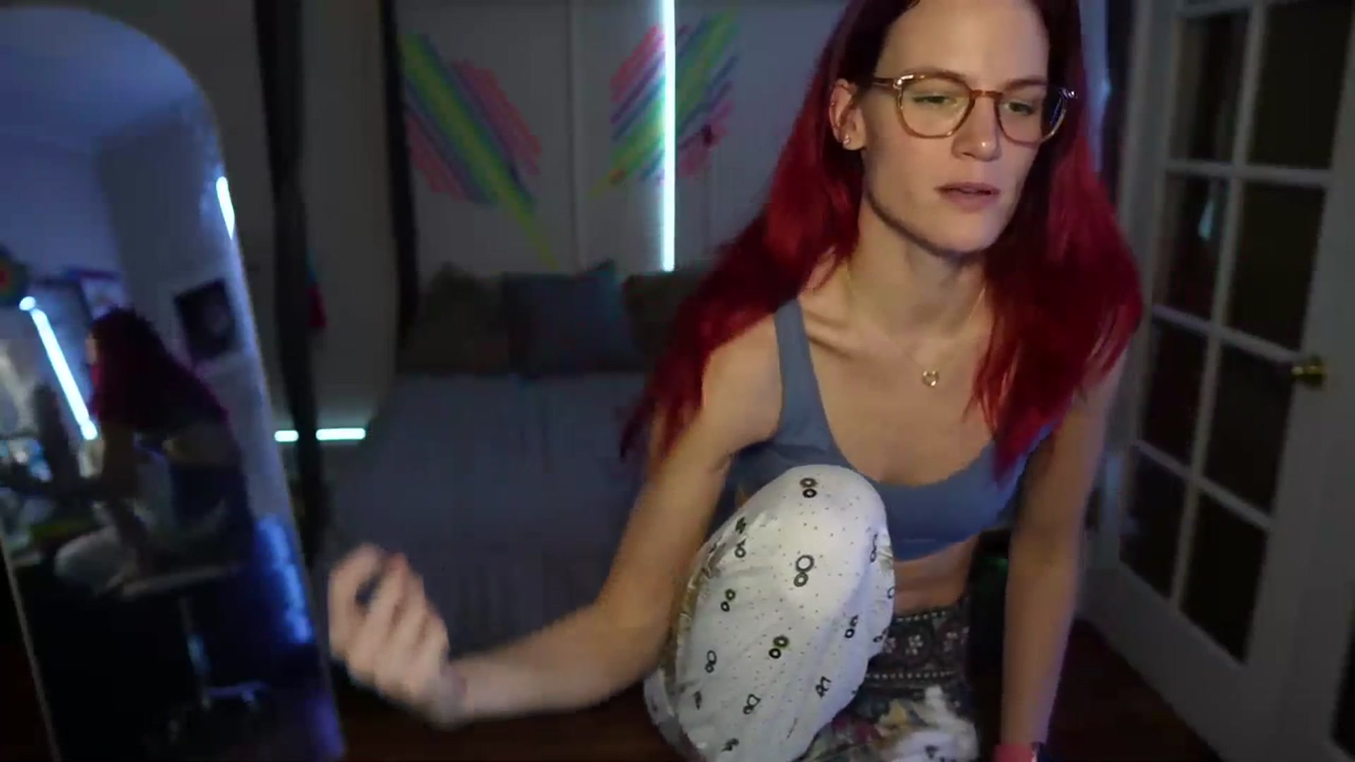 Gallery image thumbnail from Gia_12yrsMFC's myfreecams stream on, 10/01/2023, 23:42 image 4 of 20