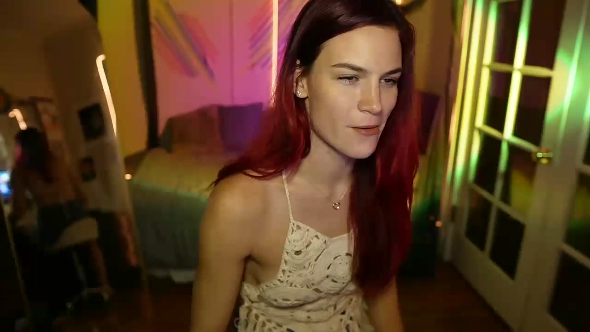 Gallery image thumbnail from Gia_12yrsMFC's myfreecams stream on, 10/03/2023, 01:20 image 4 of 20