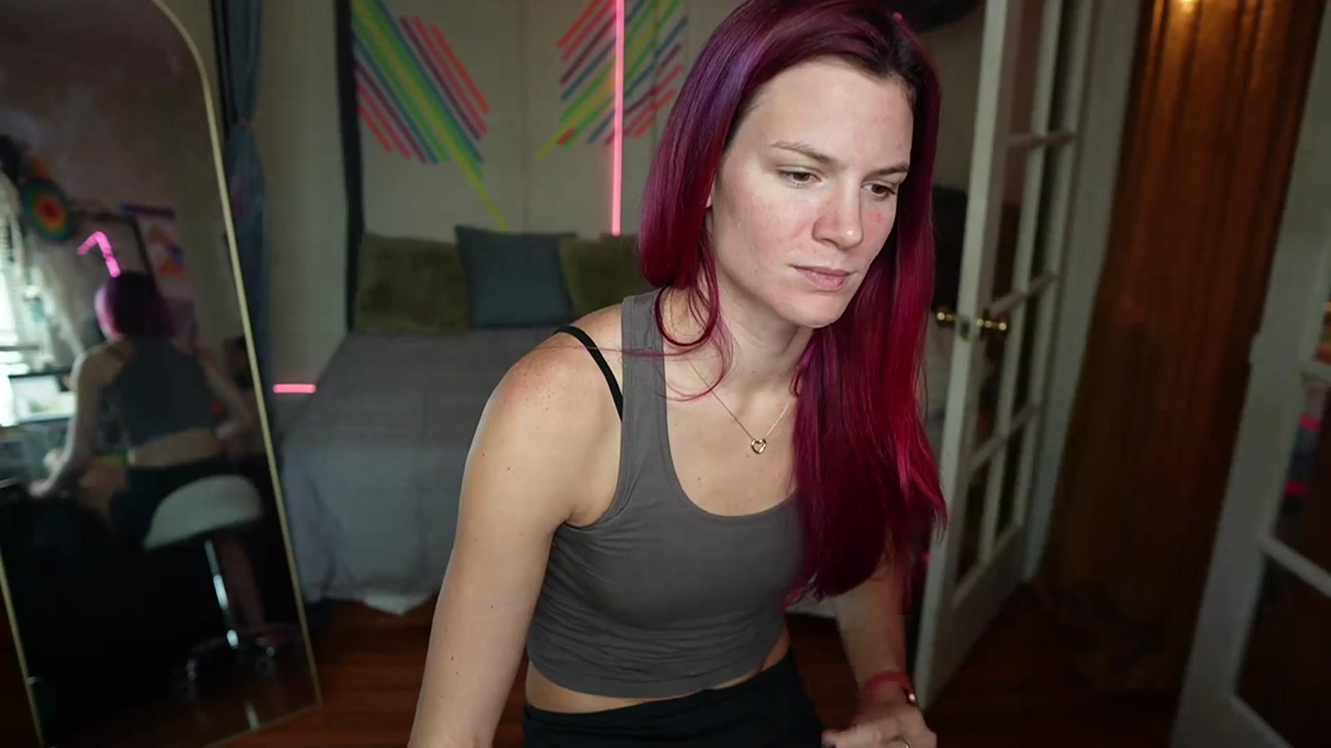 Gallery image thumbnail from Gia_12yrsMFC's myfreecams stream on, 10/05/2023, 19:43 image 10 of 20