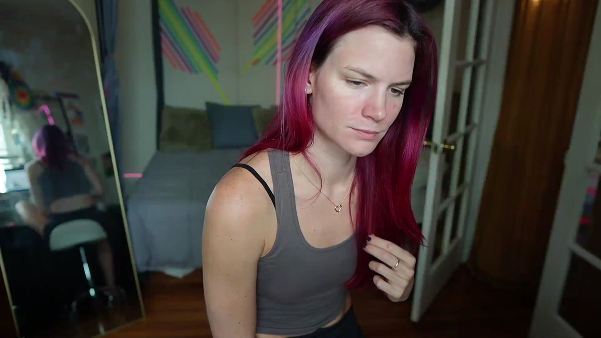 Gallery image thumbnail from Gia_12yrsMFC's myfreecams stream on, 10/05/2023, 19:43 image 14 of 20