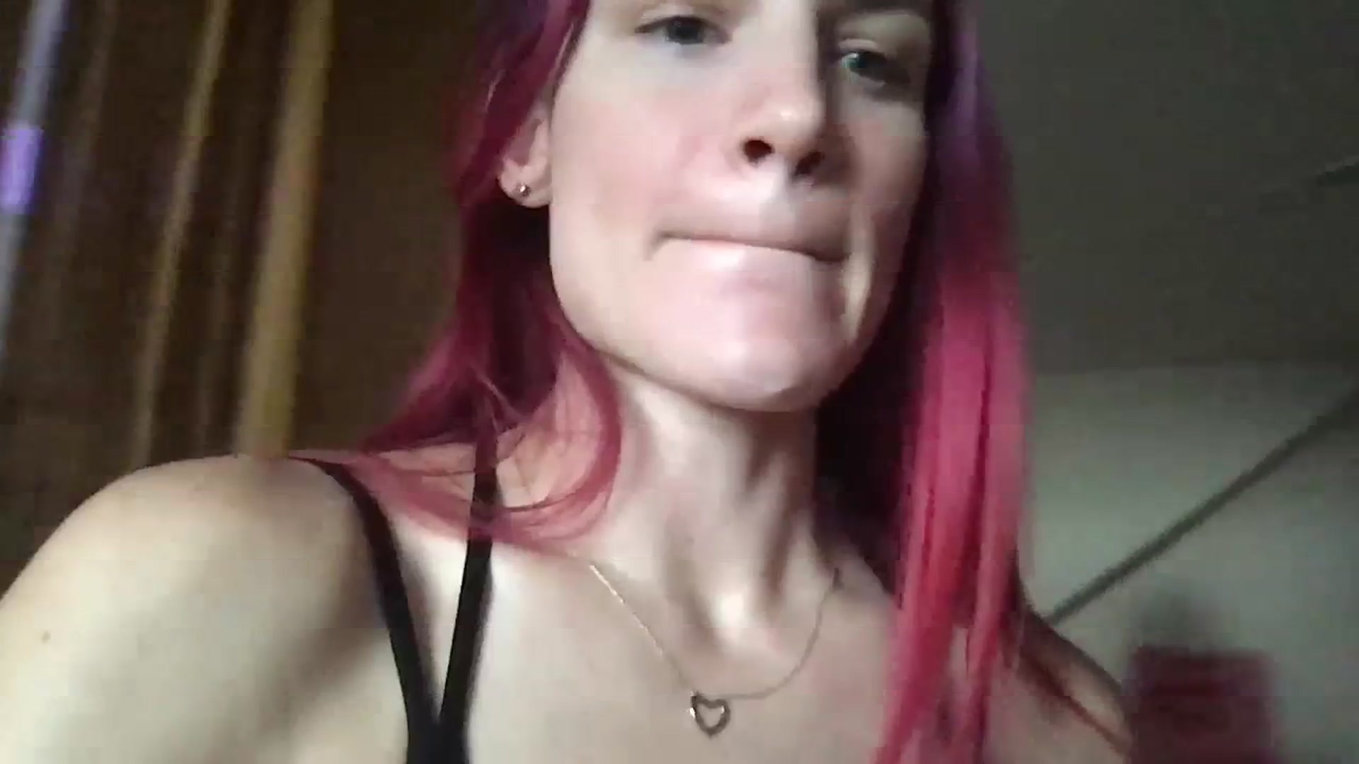 Gallery image thumbnail from Gia_12yrsMFC's myfreecams stream on, 10/05/2023, 20:44 image 3 of 20