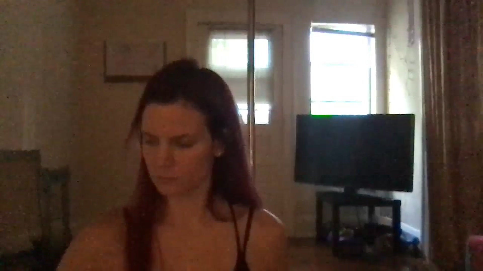 Gallery image thumbnail from Gia_12yrsMFC's myfreecams stream on, 10/05/2023, 20:44 image 16 of 20