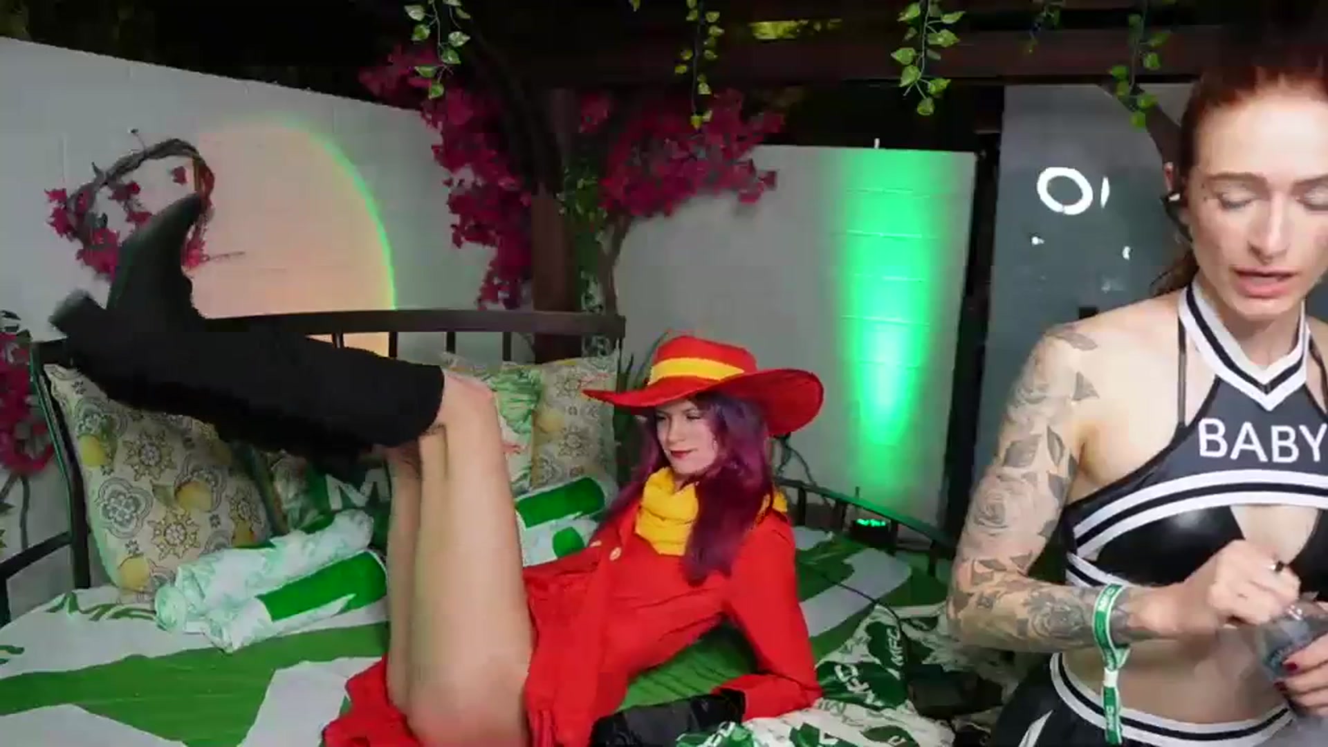 Gallery image thumbnail from Gia_12yrsMFC's myfreecams stream on, 10/10/2023, 01:57 image 11 of 20