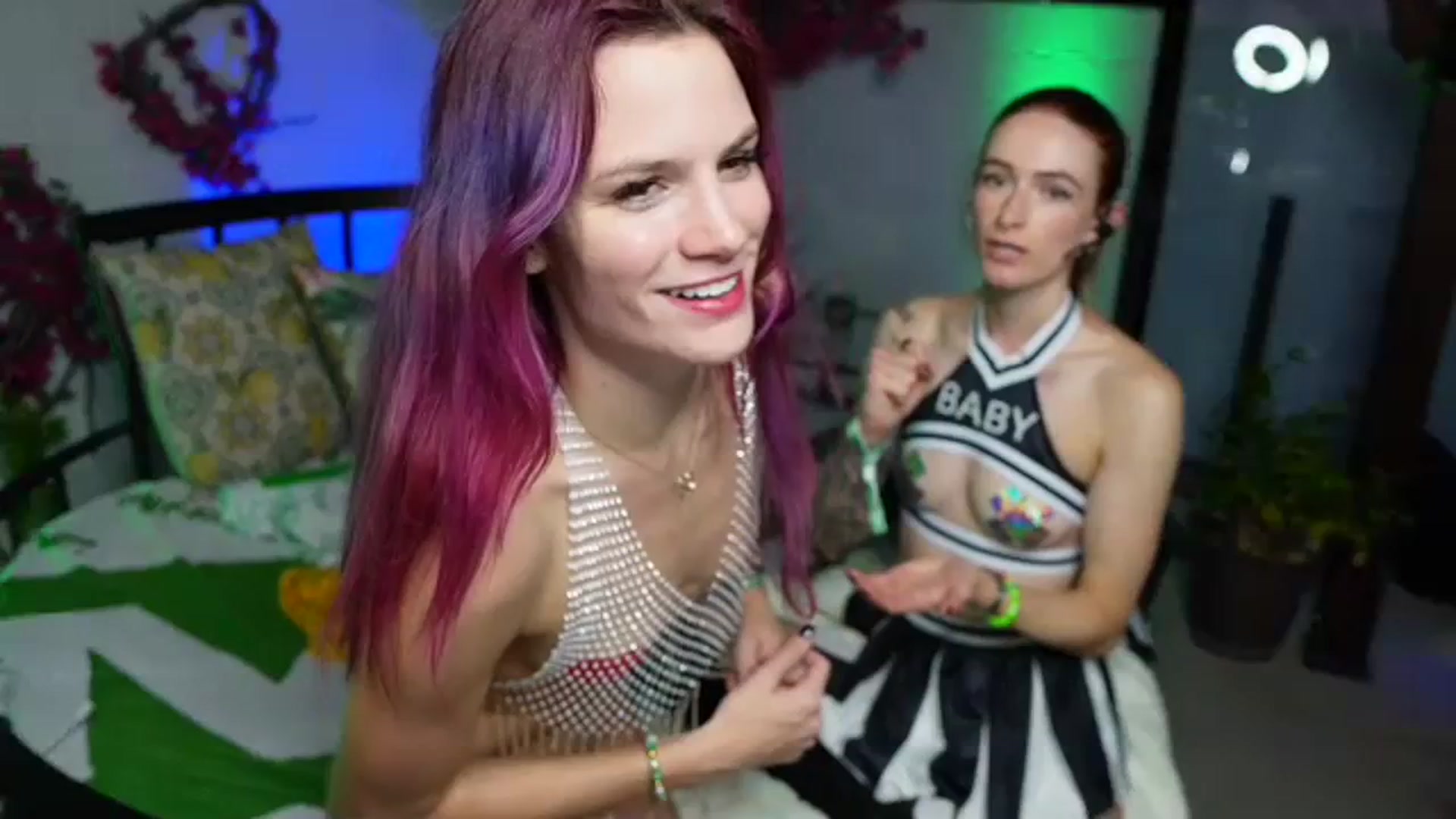 Gallery image thumbnail from Gia_12yrsMFC's myfreecams stream on, 10/10/2023, 05:02 image 2 of 20
