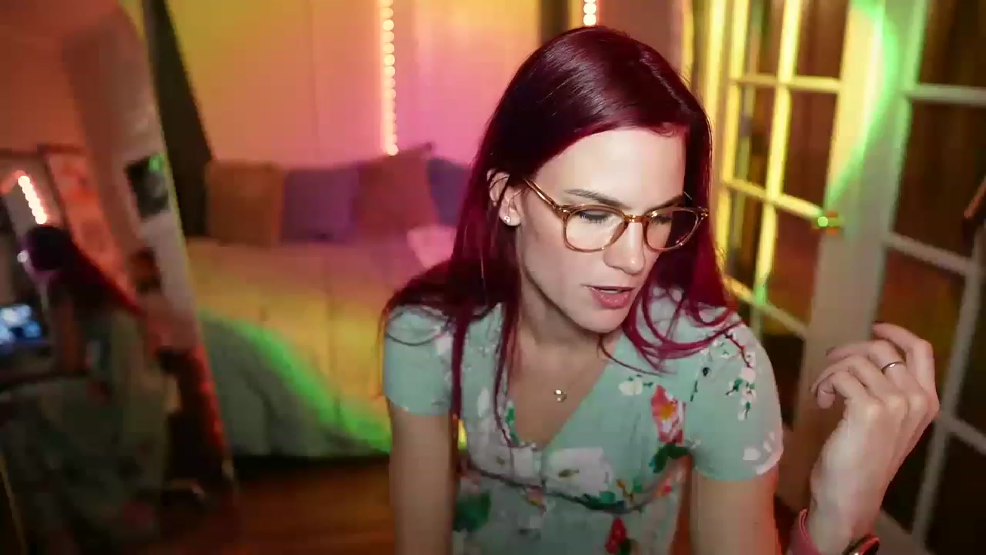 Gallery image thumbnail from Gia_Bday's myfreecams stream on, 08/05/2023, 03:03 image 2 of 20