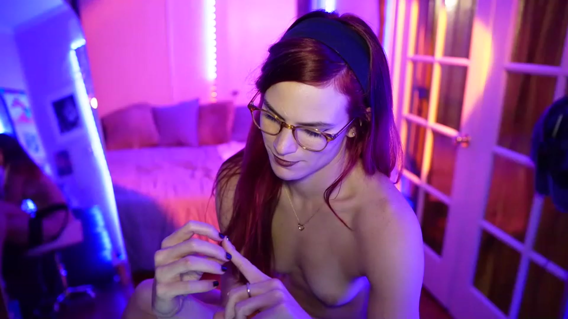 Gallery image thumbnail from Gia_Bday's myfreecams stream on, 08/06/2023, 04:37 image 3 of 20